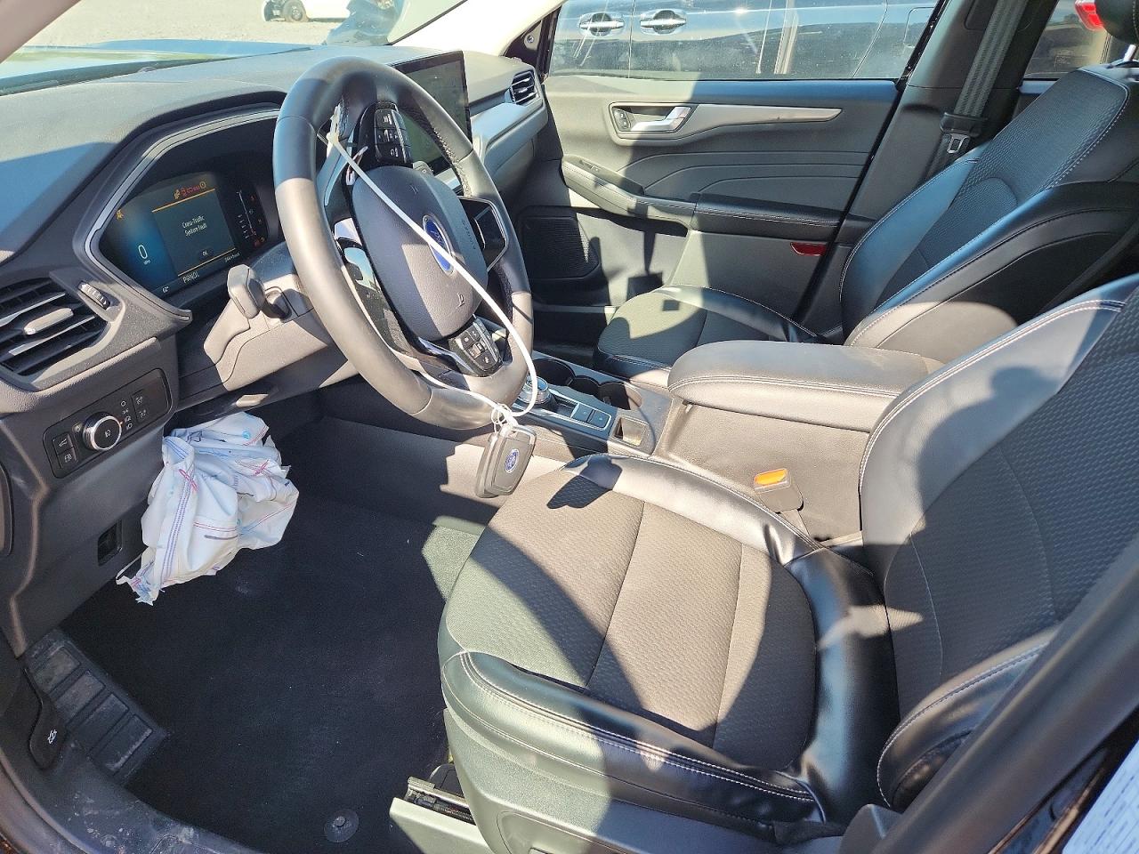 2023 Ford Escape Black vin: 1FMCU0E10PUA77985