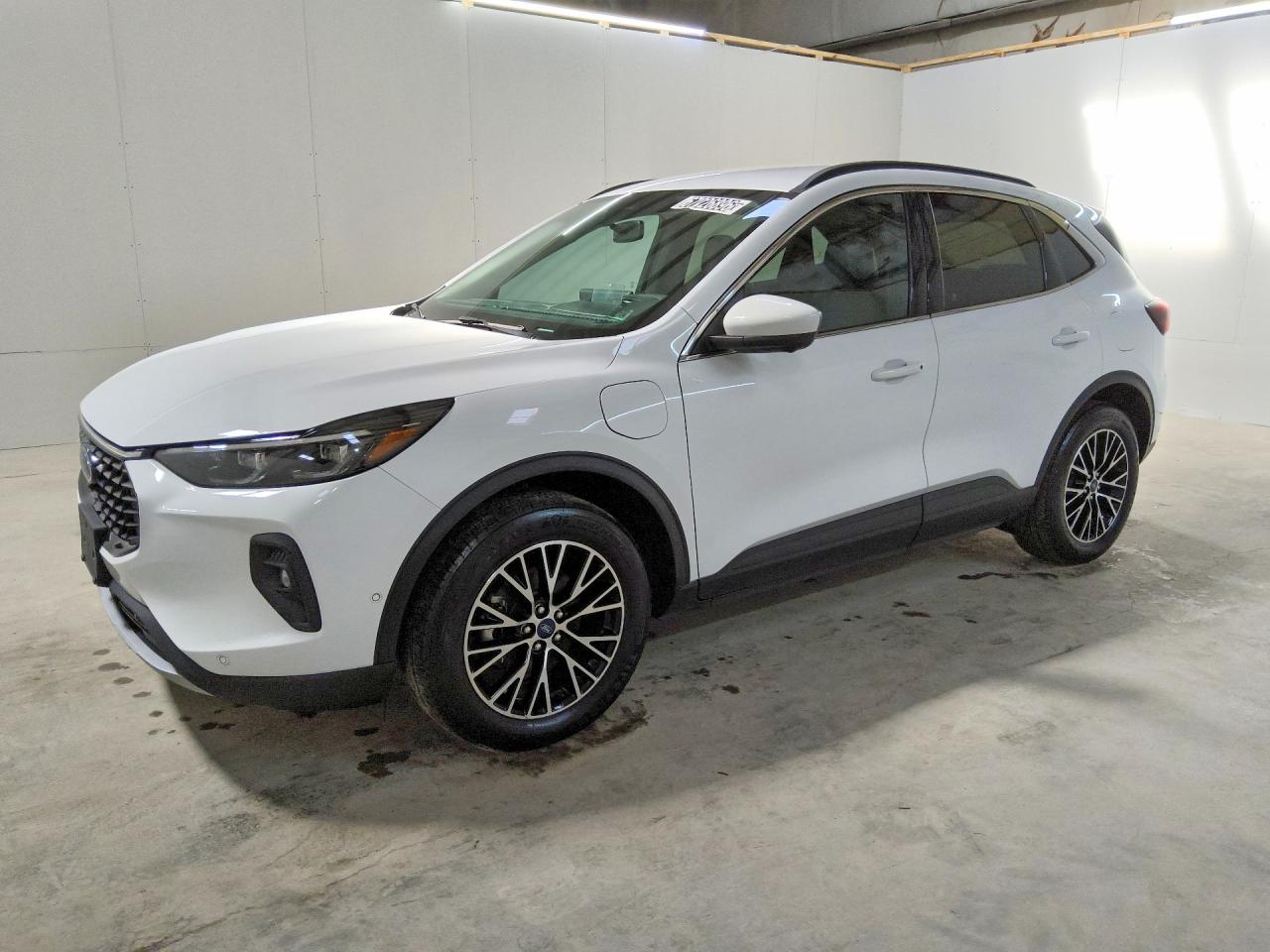 2023 Ford Escape White vin: 1FMCU0E11PUB06264