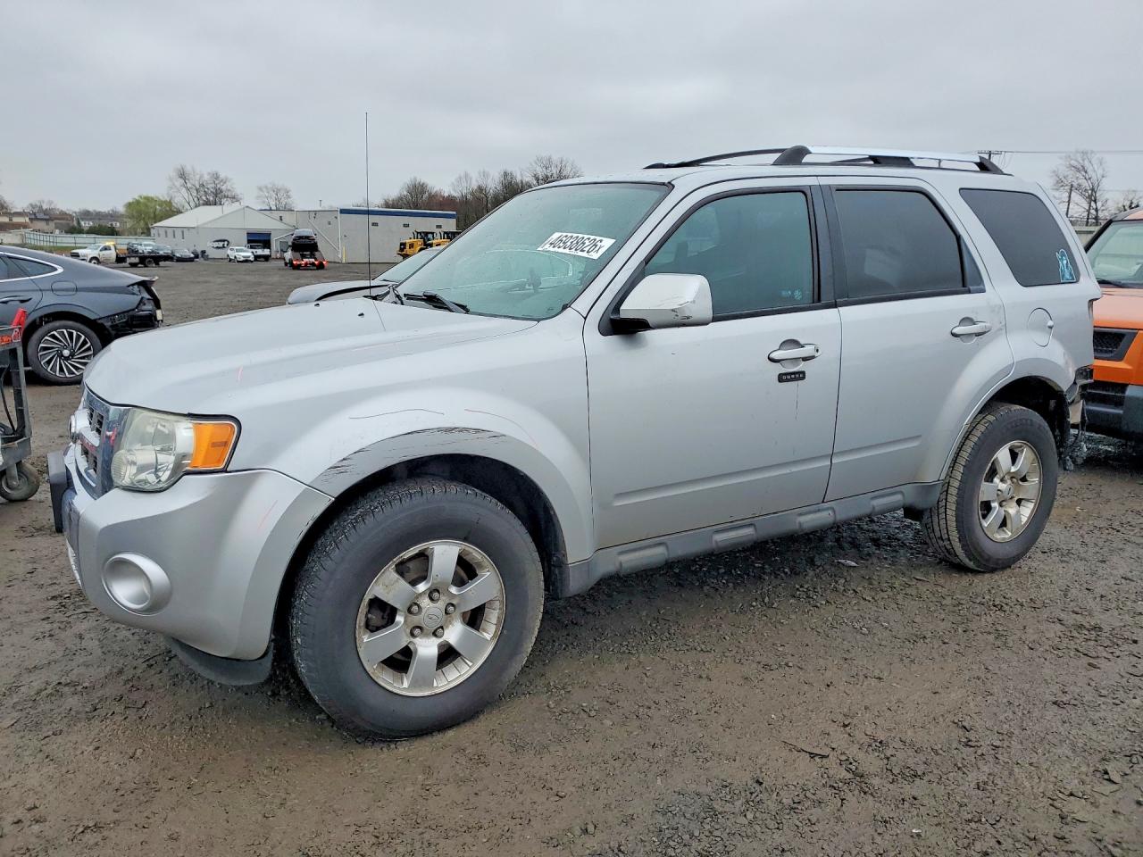 2011 Ford Escape Limited Silver vin: 1FMCU0E70BKB17717