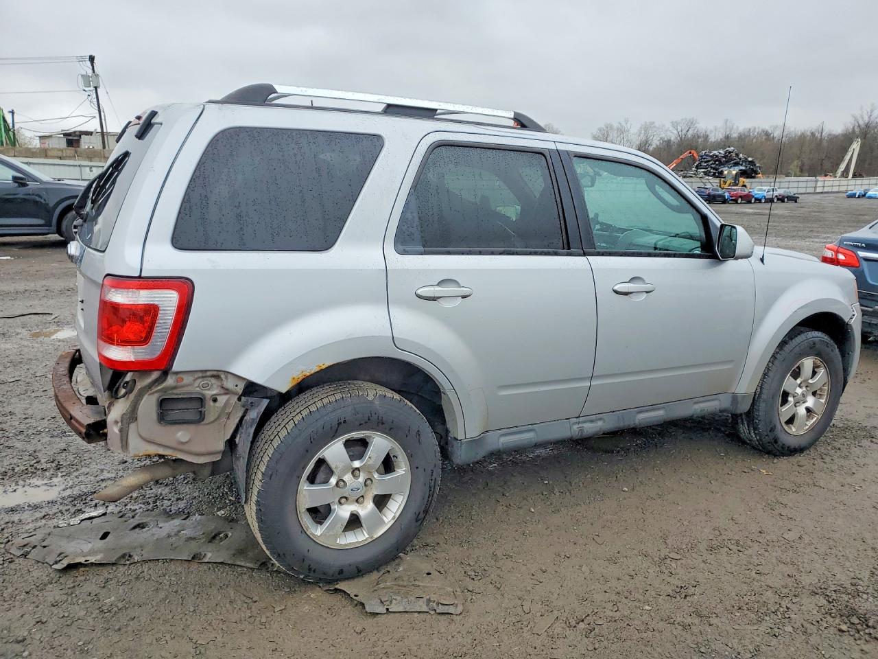 2011 Ford Escape Limited Silver vin: 1FMCU0E70BKB17717