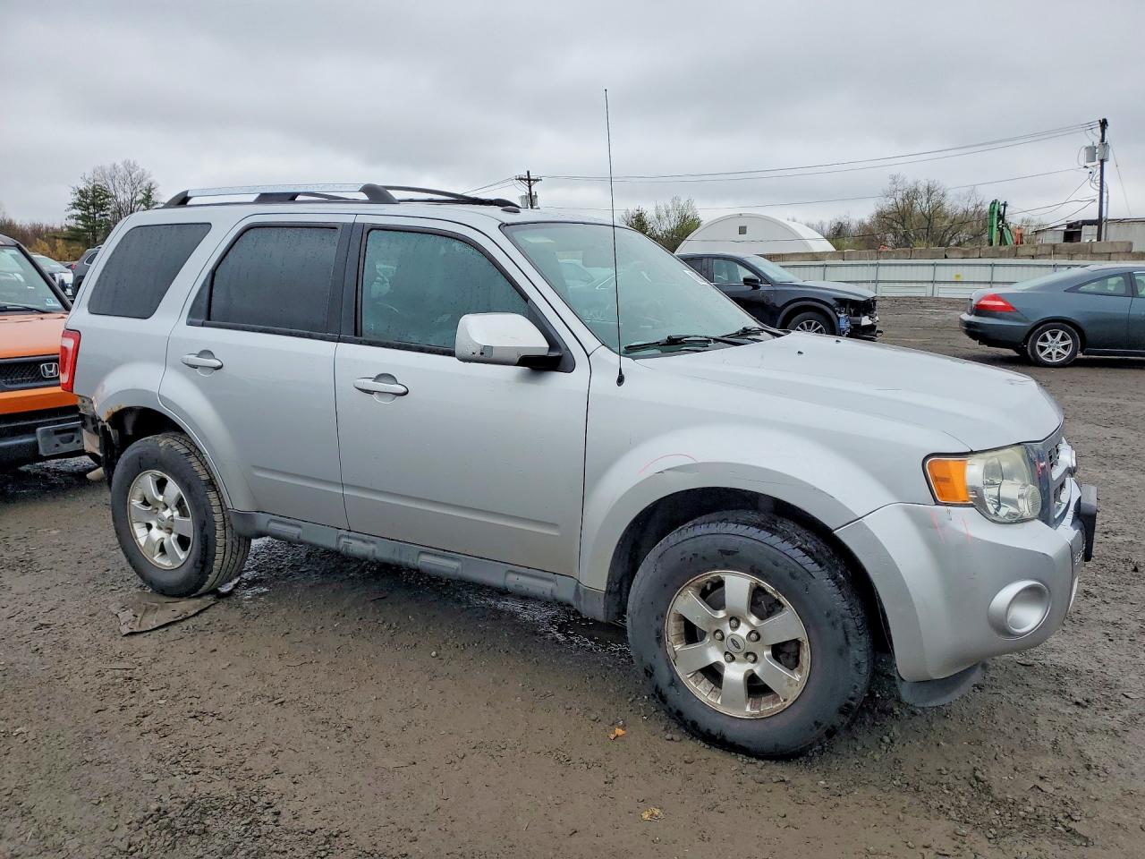 2011 Ford Escape Limited Silver vin: 1FMCU0E70BKB17717