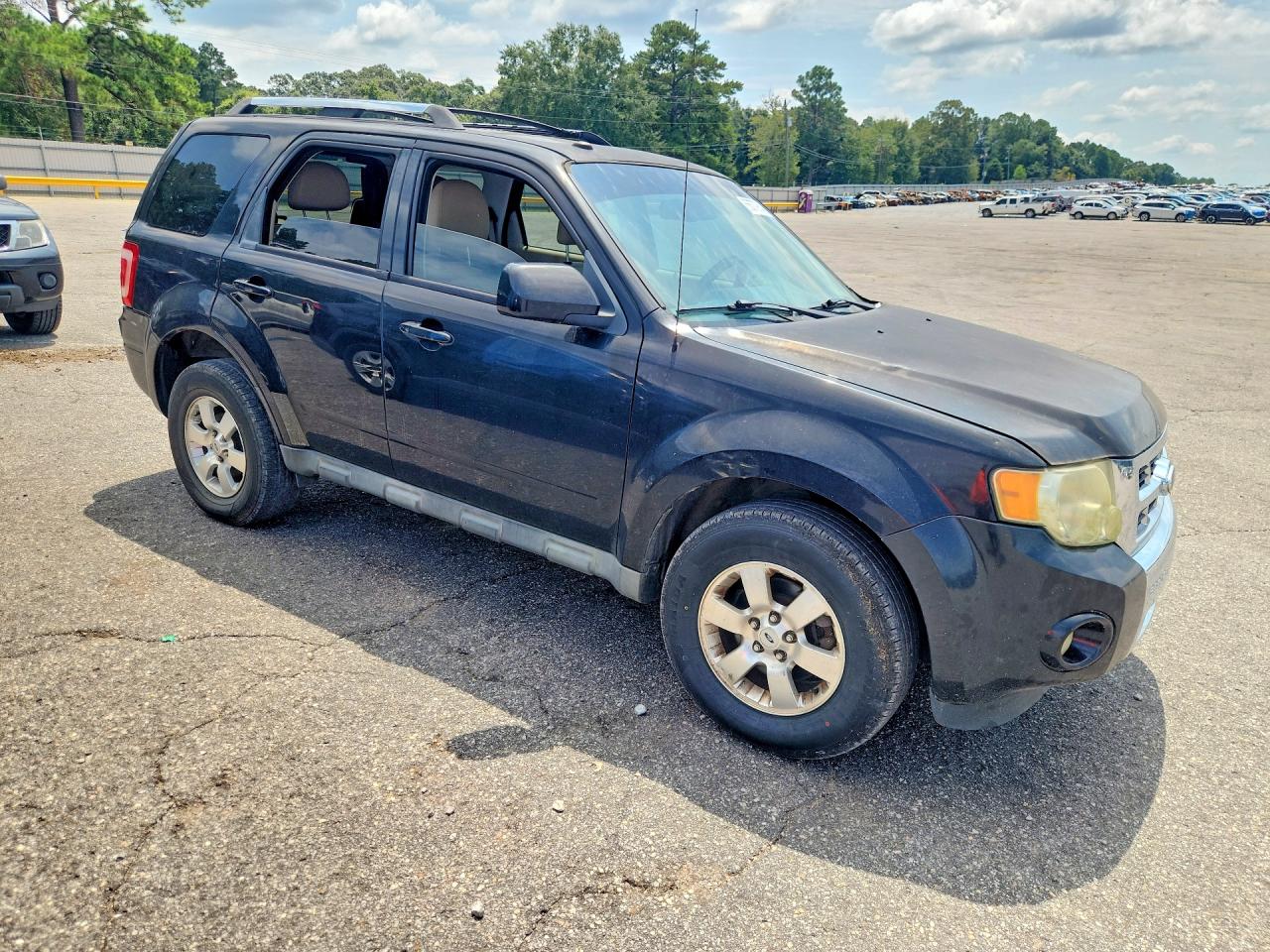 2011 Ford Escape Limited Черный vin: 1FMCU0E70BKB36106