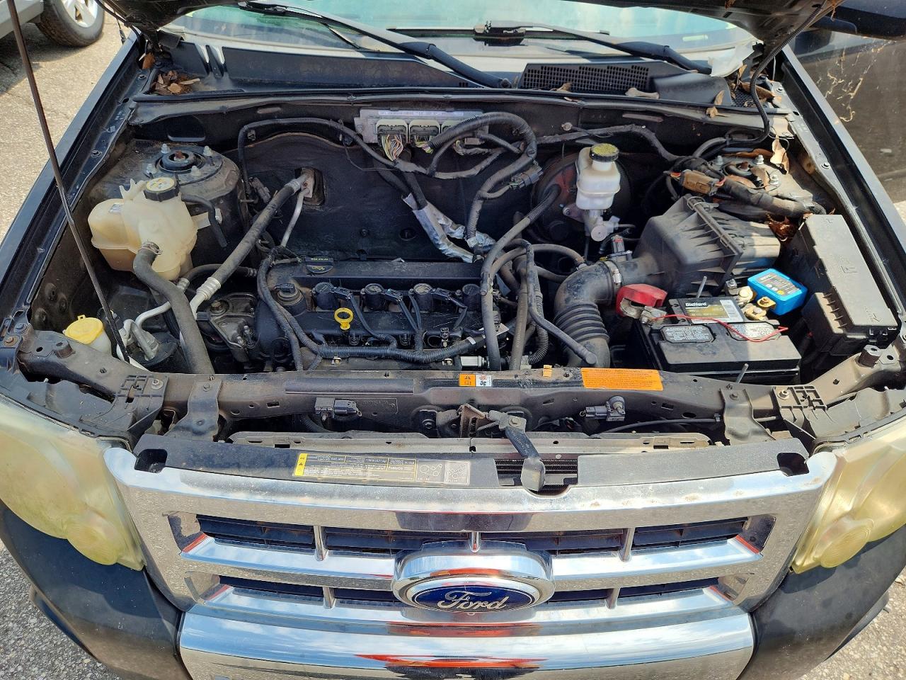2011 Ford Escape Limited Черный vin: 1FMCU0E70BKB36106