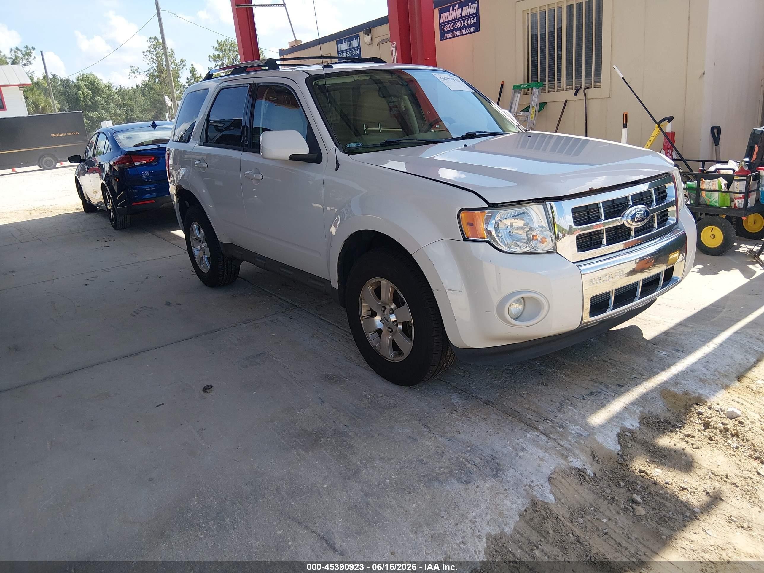2012 Ford Escape Limited Белый vin: 1FMCU0E70CKA74076