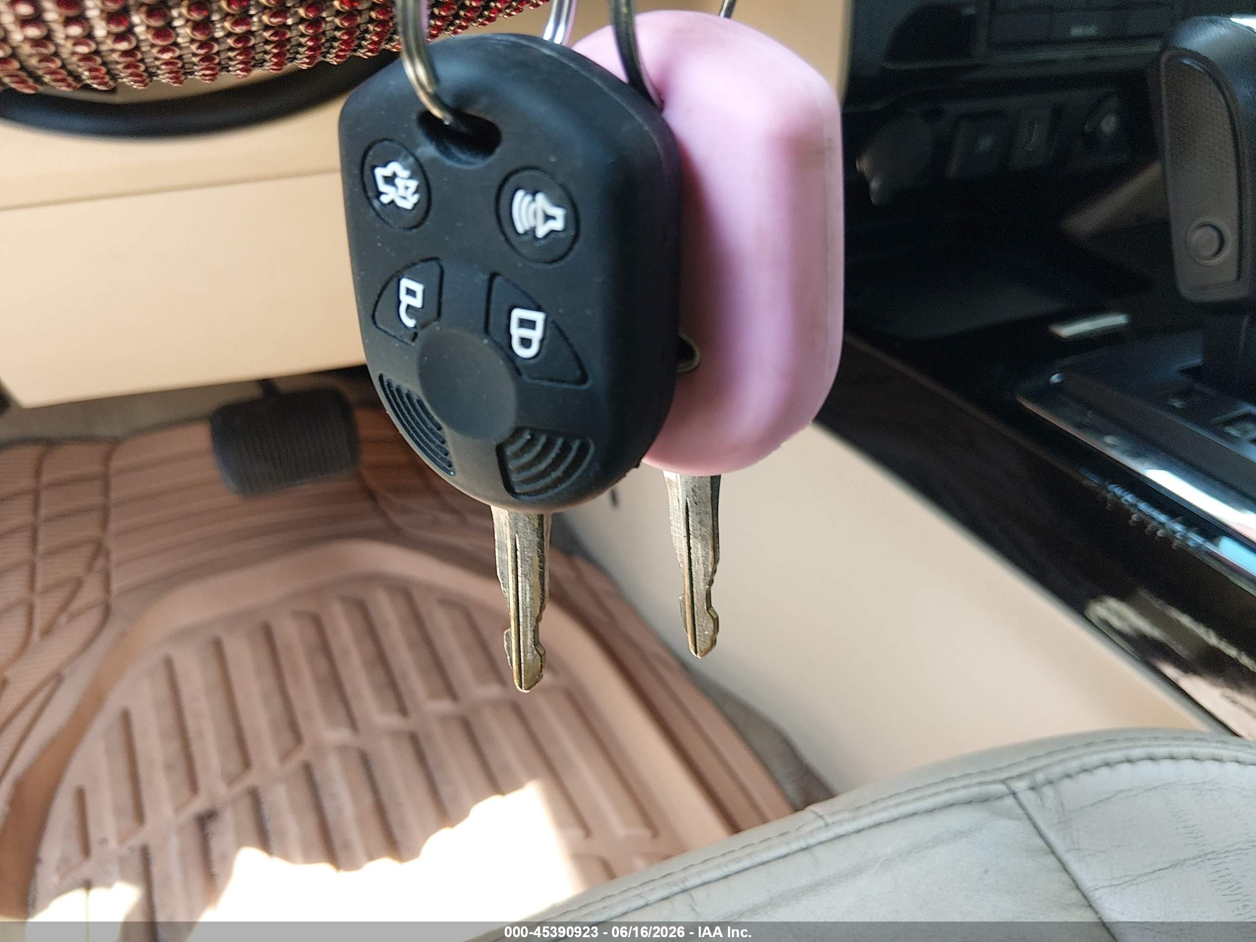 2012 Ford Escape Limited Белый vin: 1FMCU0E70CKA74076