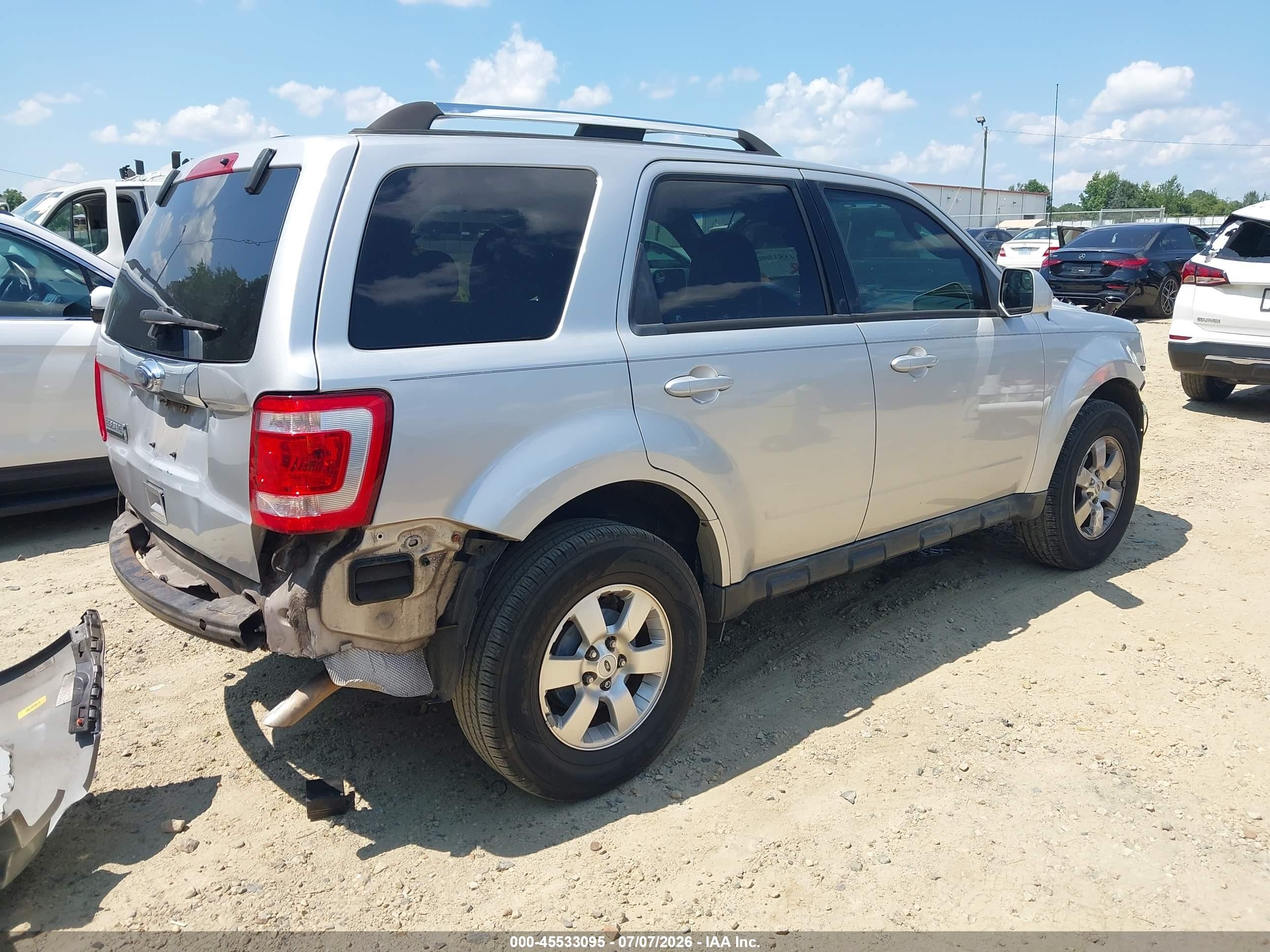 2010 Ford Escape Limited Silver vin: 1FMCU0E71AKC83016
