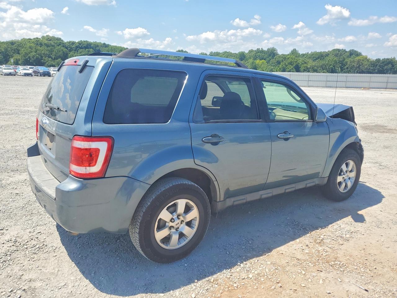 2011 Ford Escape Blue vin: 1FMCU0E71BKA78538