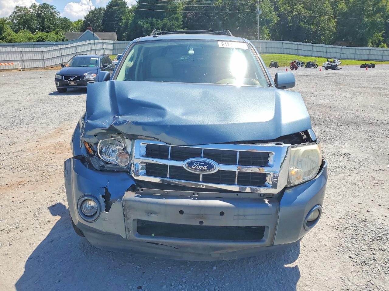 2011 Ford Escape Blue vin: 1FMCU0E71BKA78538