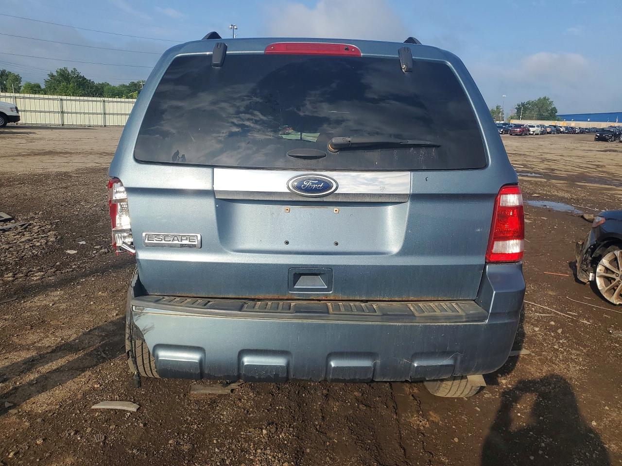 2012 Ford Escape Limited Blue vin: 1FMCU0E71CKA13917