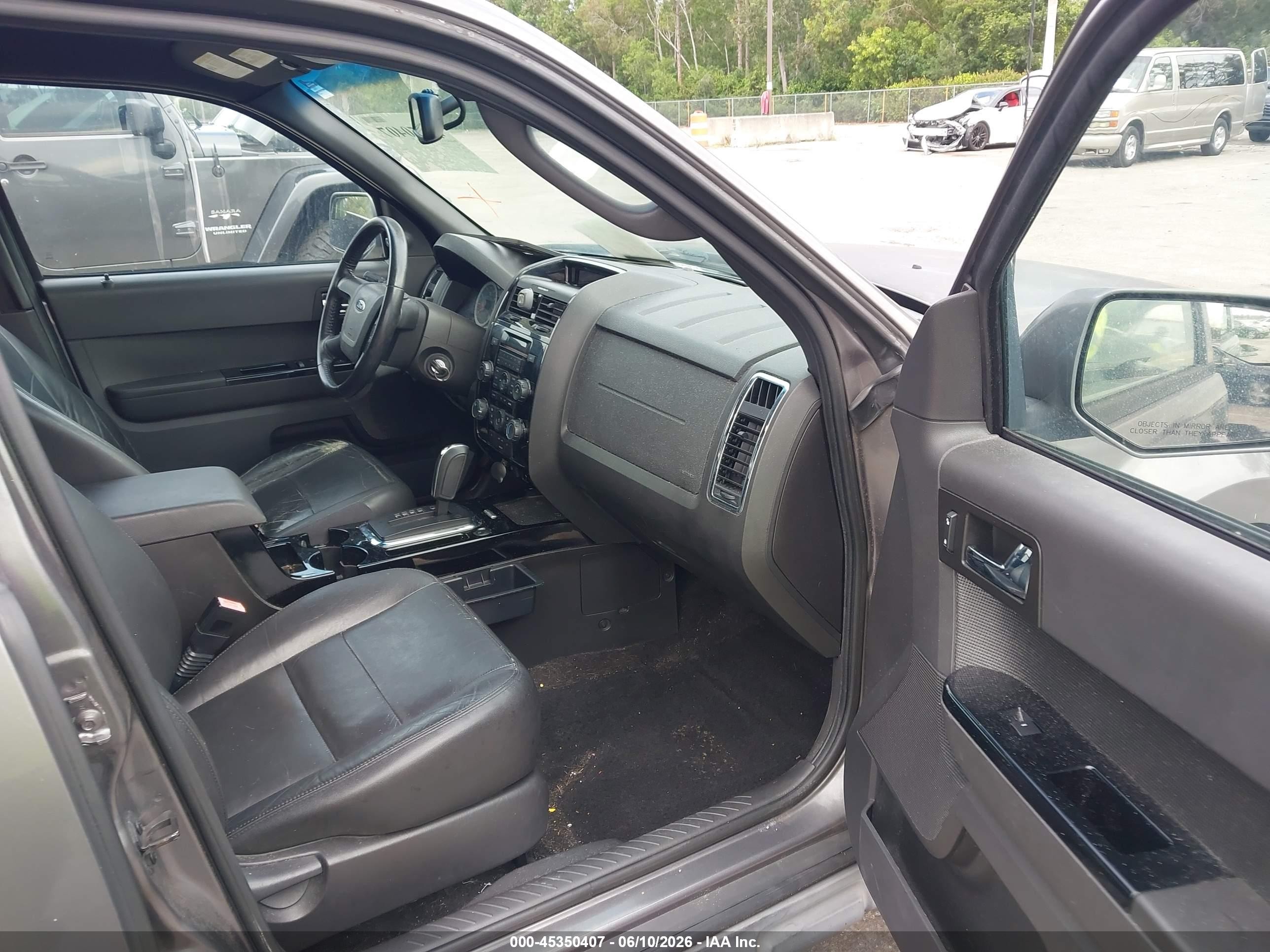 2012 Ford Escape Limited Gray vin: 1FMCU0E71CKC13776