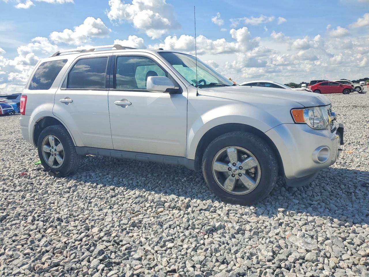 2011 Ford Escape Limited Silver vin: 1FMCU0E72BKA91458