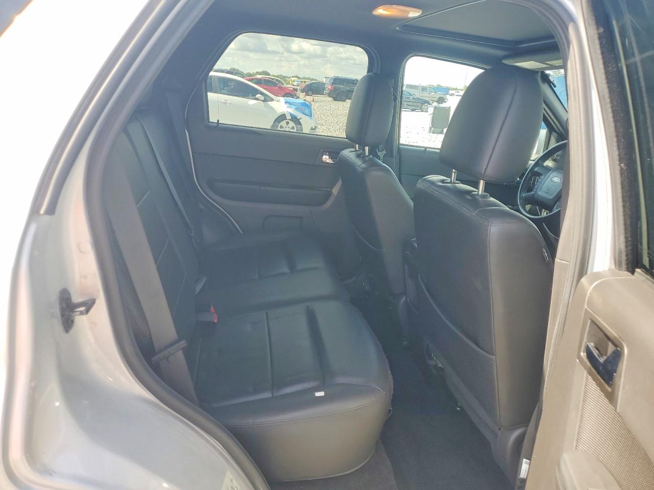 2011 Ford Escape Limited Silver vin: 1FMCU0E72BKA91458