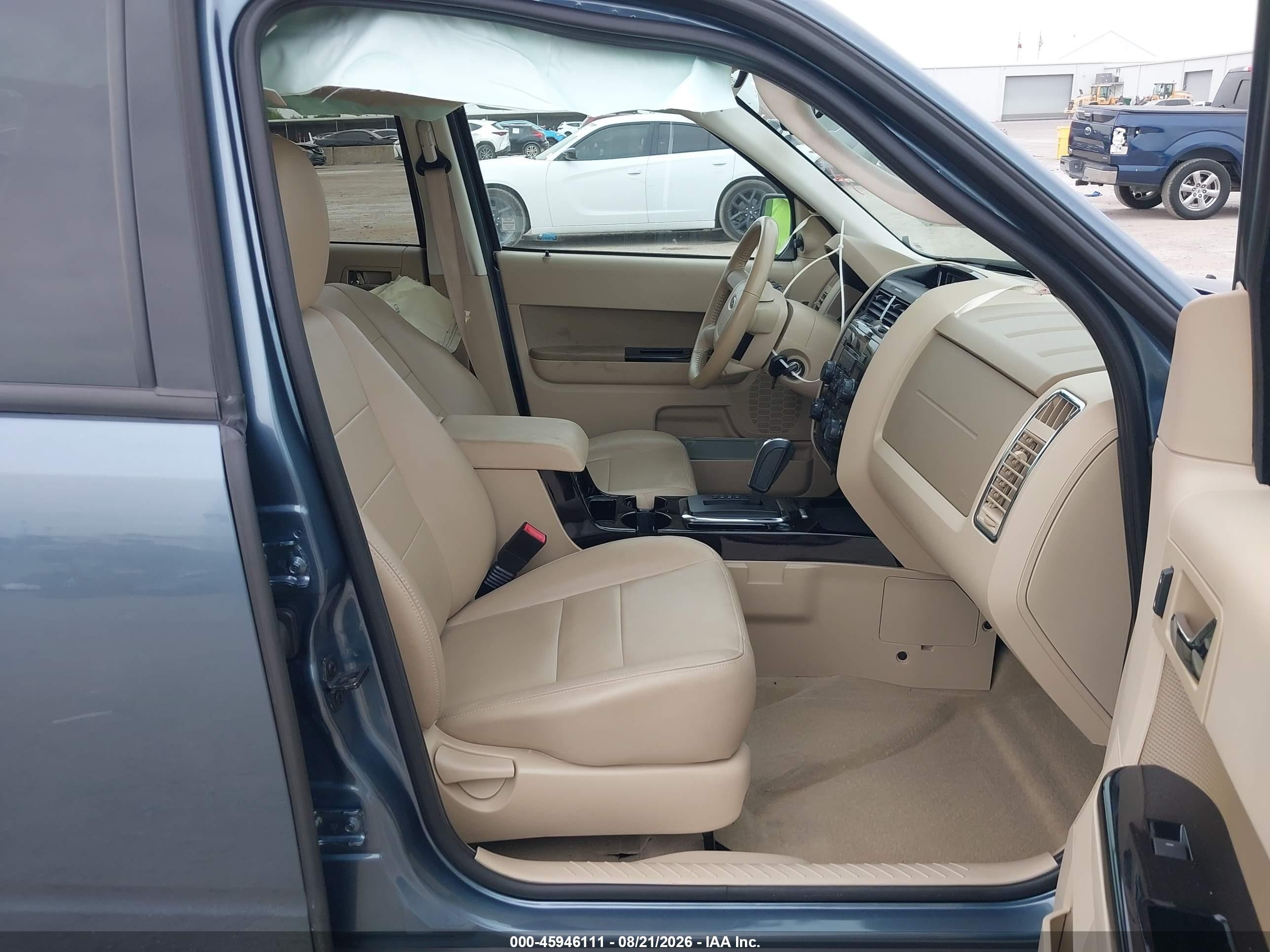 2011 Ford Escape Limited Синий vin: 1FMCU0E72BKA92576