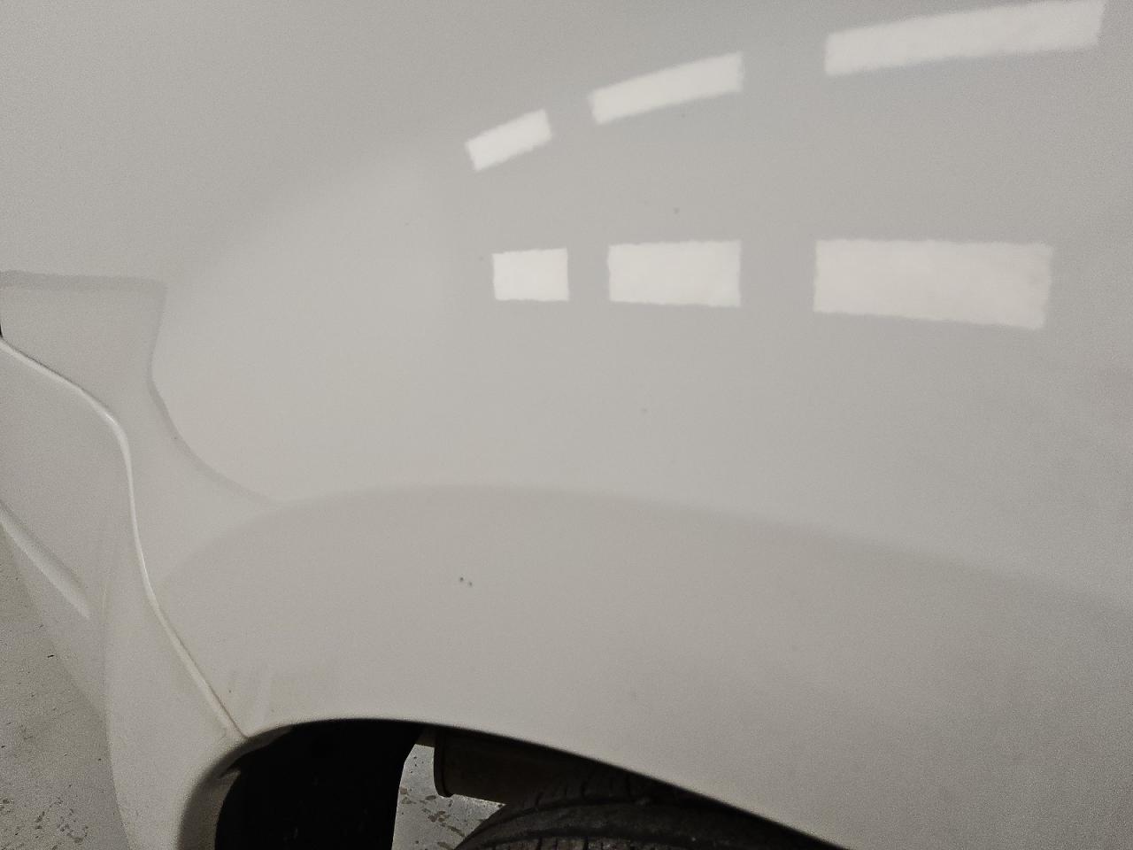 2012 Ford Escape Limited White vin: 1FMCU0E72CKC47953 Damage: Right Qtr Panel, Chipped, 2
