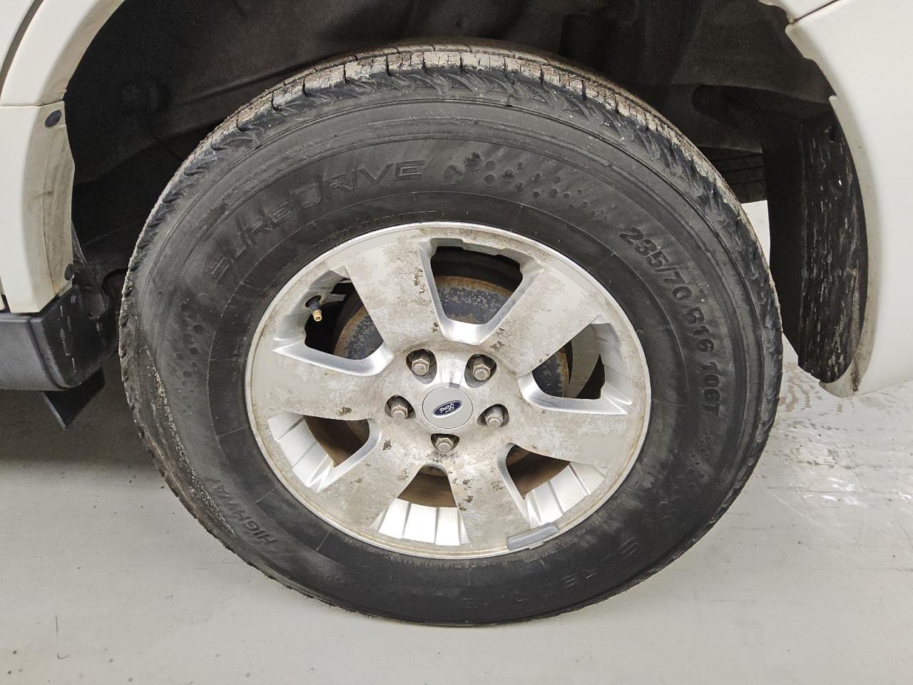 2012 Ford Escape Limited White vin: 1FMCU0E72CKC47953 Damage: Left Rear Wheel, Corrosion, > 12 Inches