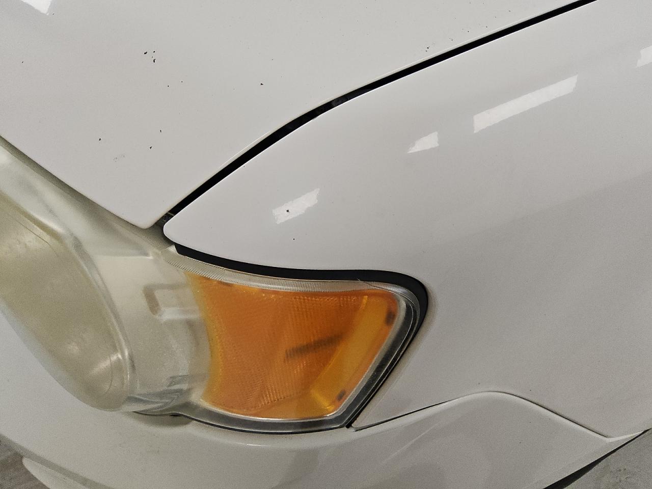 2012 Ford Escape Limited White vin: 1FMCU0E72CKC47953 Damage: Left Front Fender, Chipped, 2