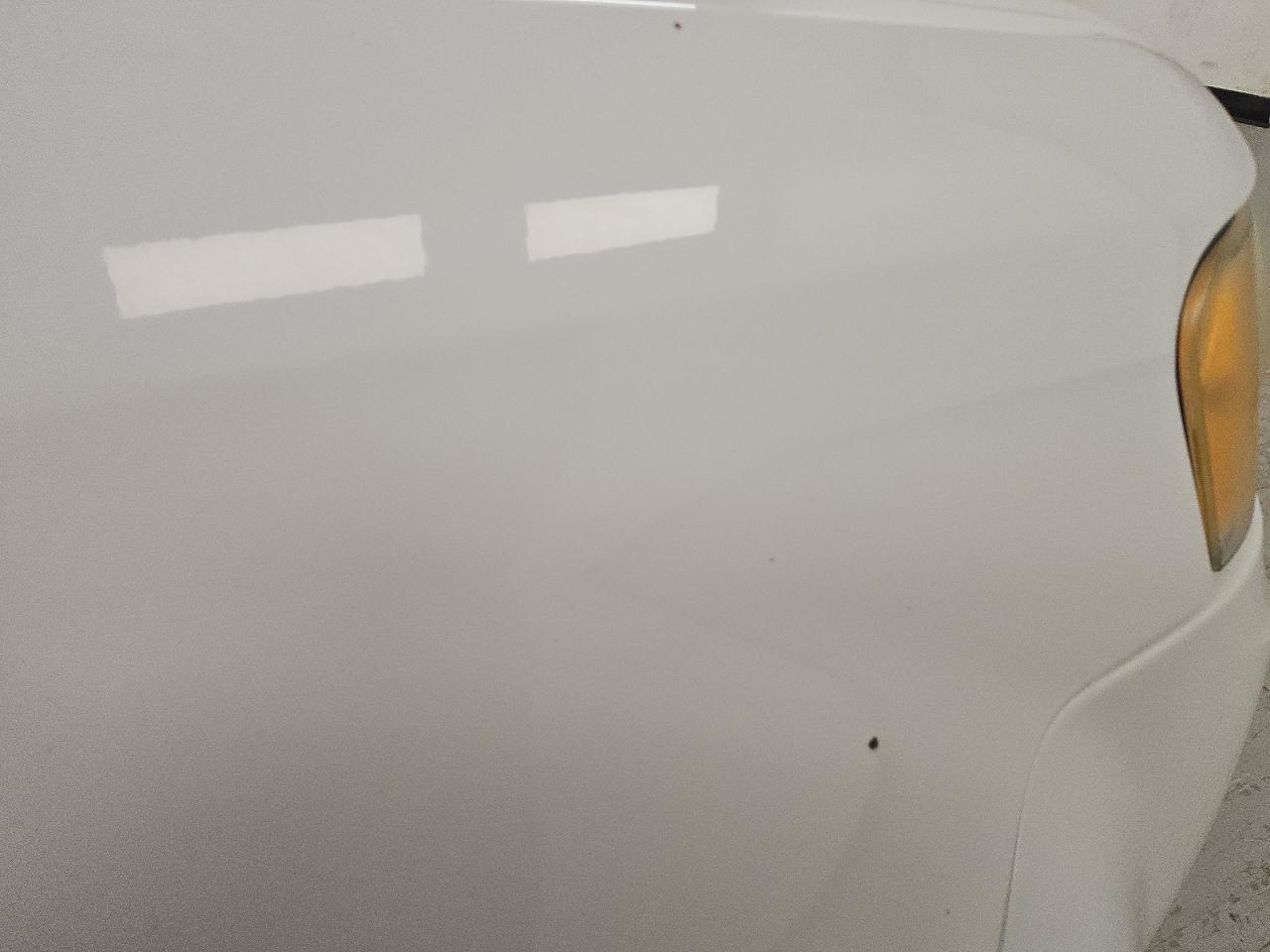 2012 Ford Escape Limited White vin: 1FMCU0E72CKC47953 Damage: Right Front Fender, Chipped, 2