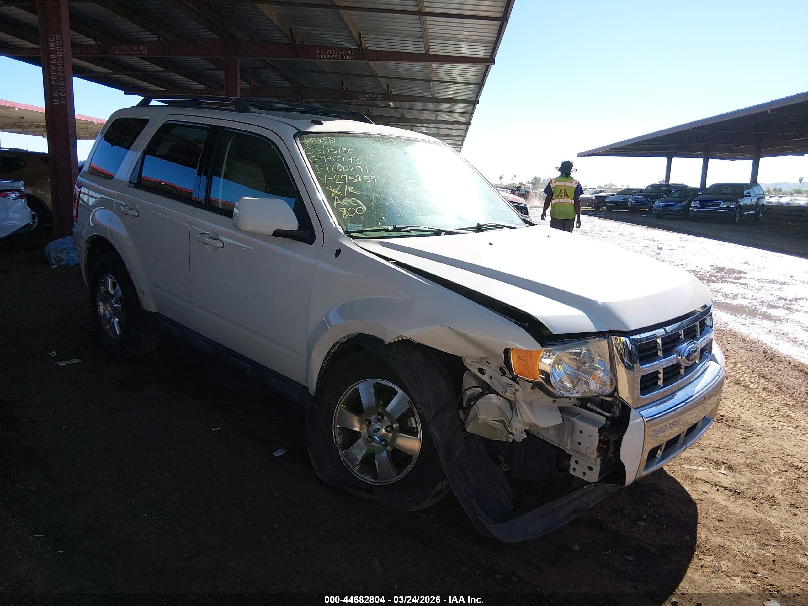 2012 Ford Escape Limited White vin: 1FMCU0E72CKC63845