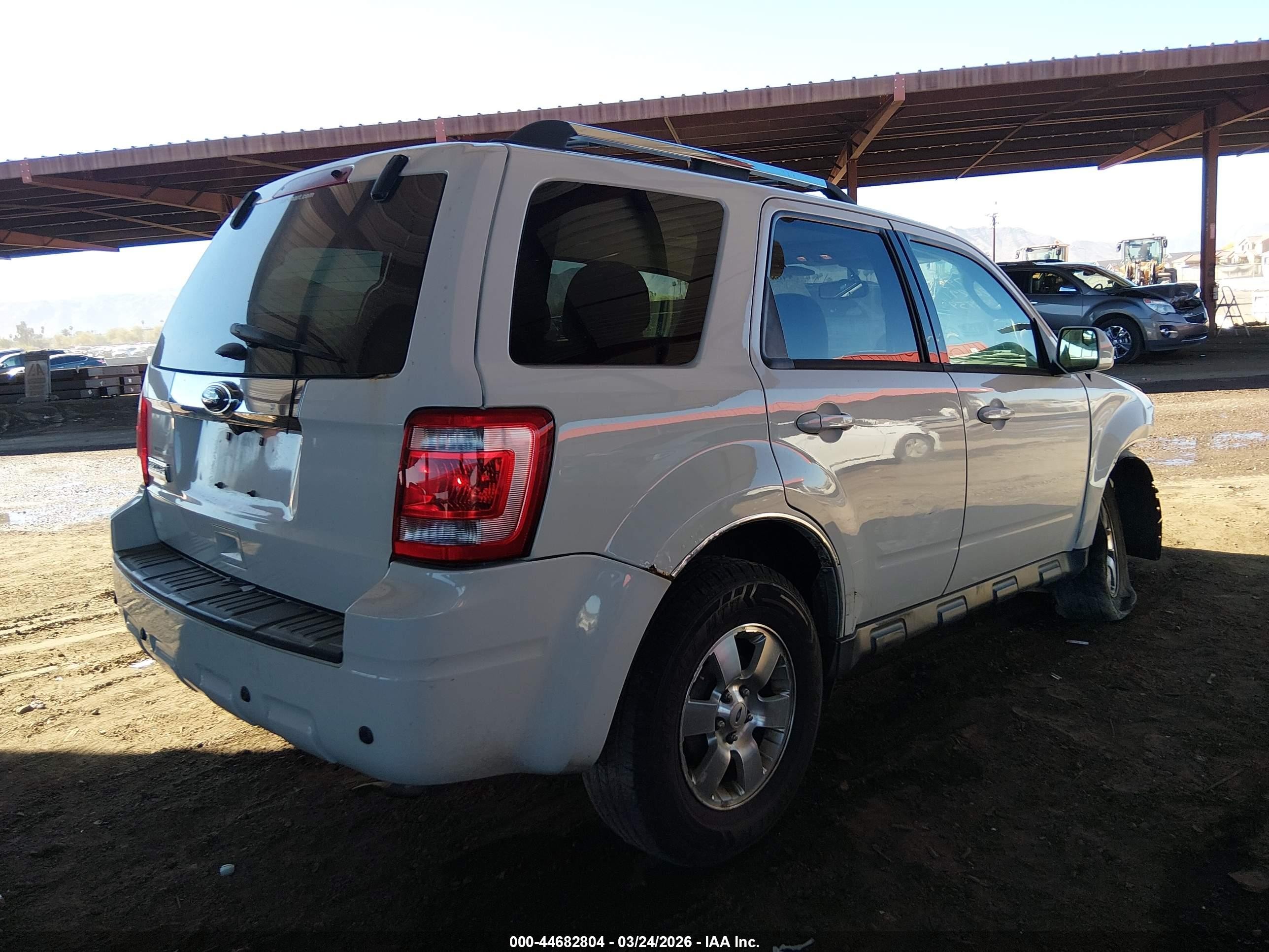 2012 Ford Escape Limited White vin: 1FMCU0E72CKC63845