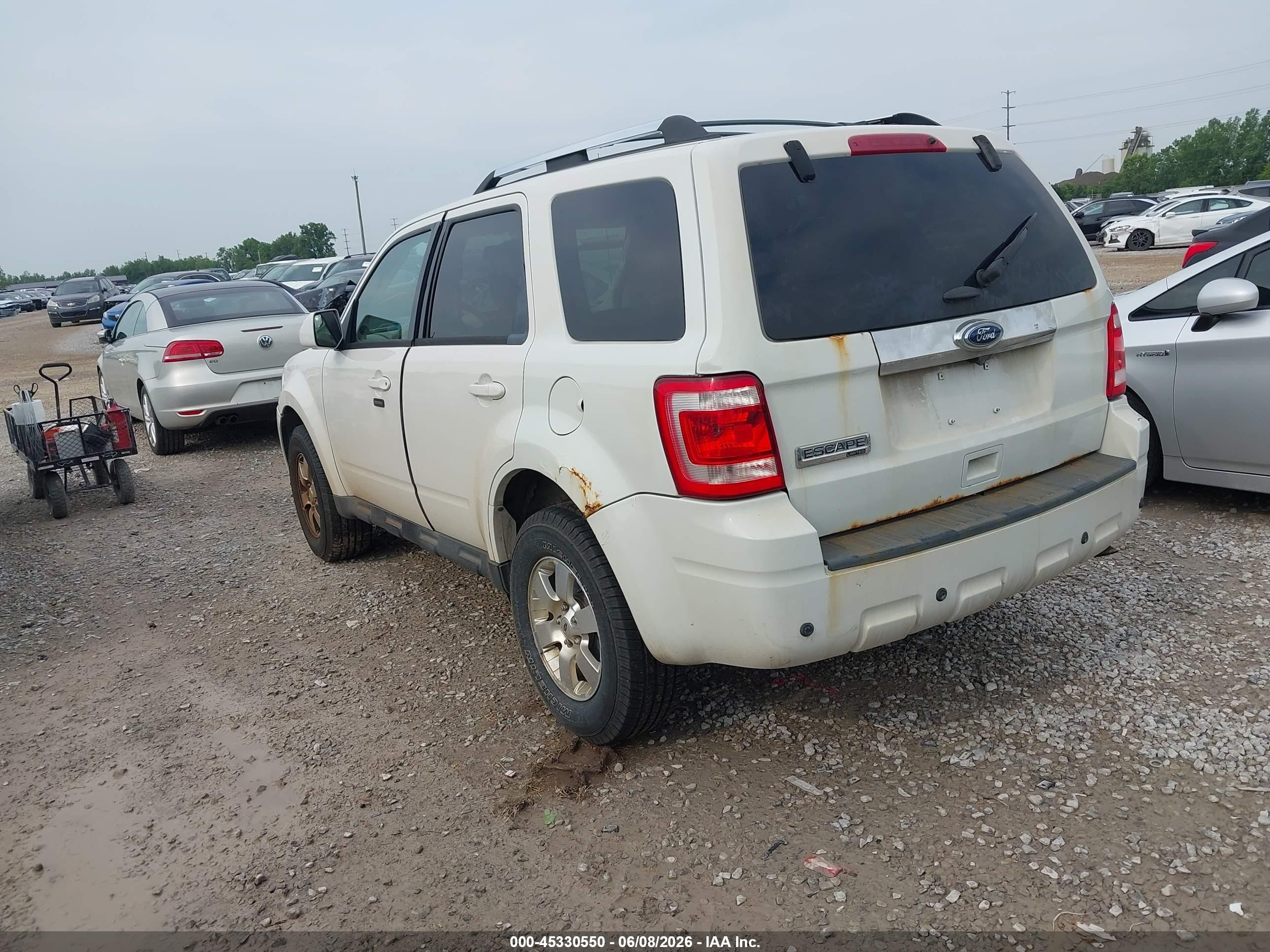 2011 Ford Escape Limited White vin: 1FMCU0E73BKB02497