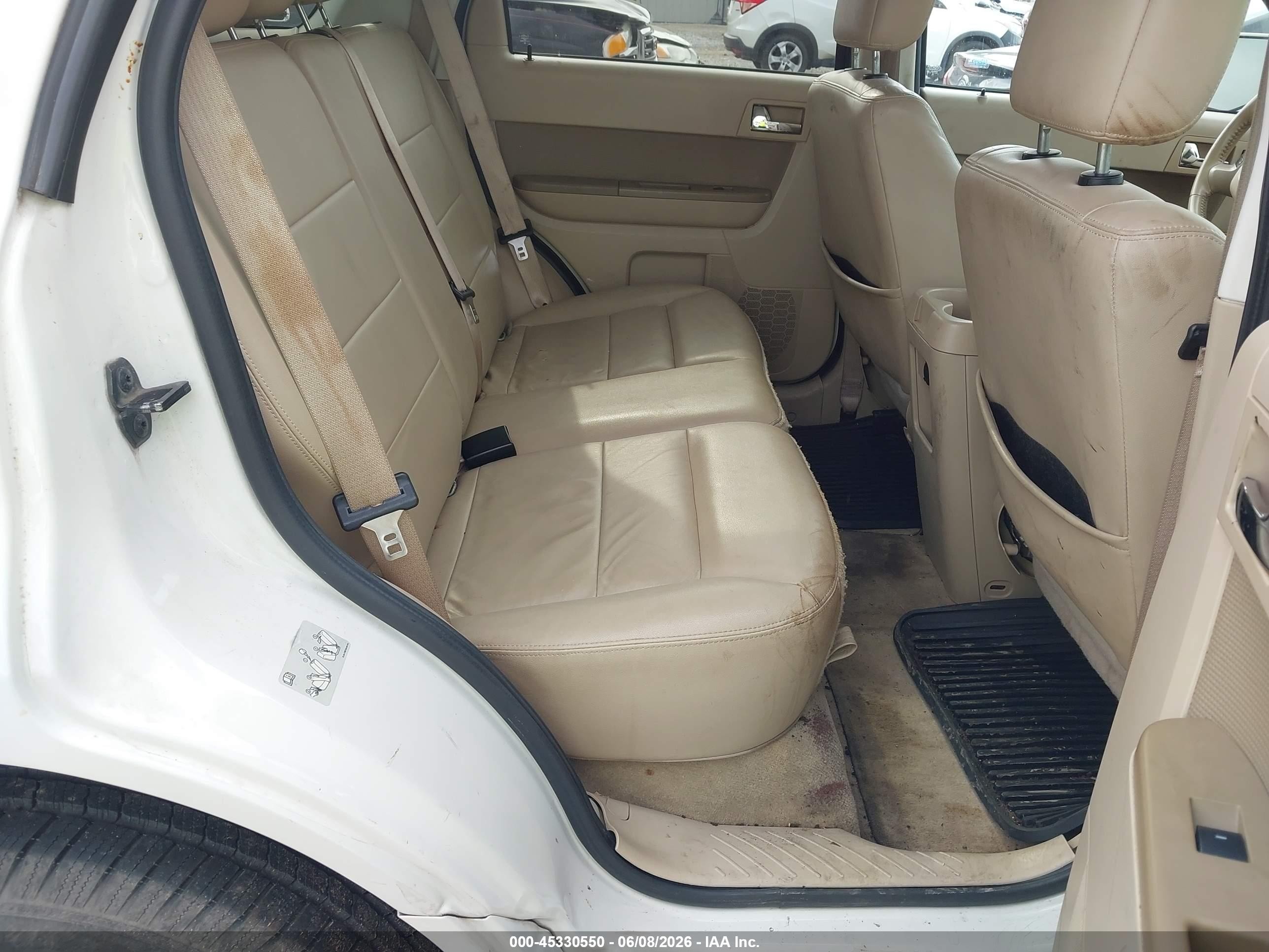 2011 Ford Escape Limited White vin: 1FMCU0E73BKB02497