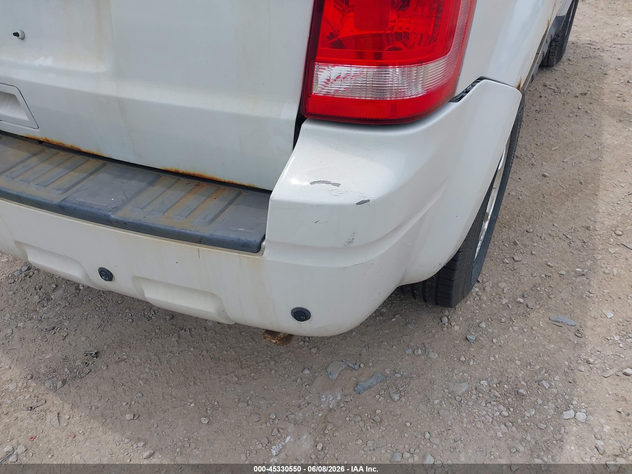 2011 Ford Escape Limited White vin: 1FMCU0E73BKB02497