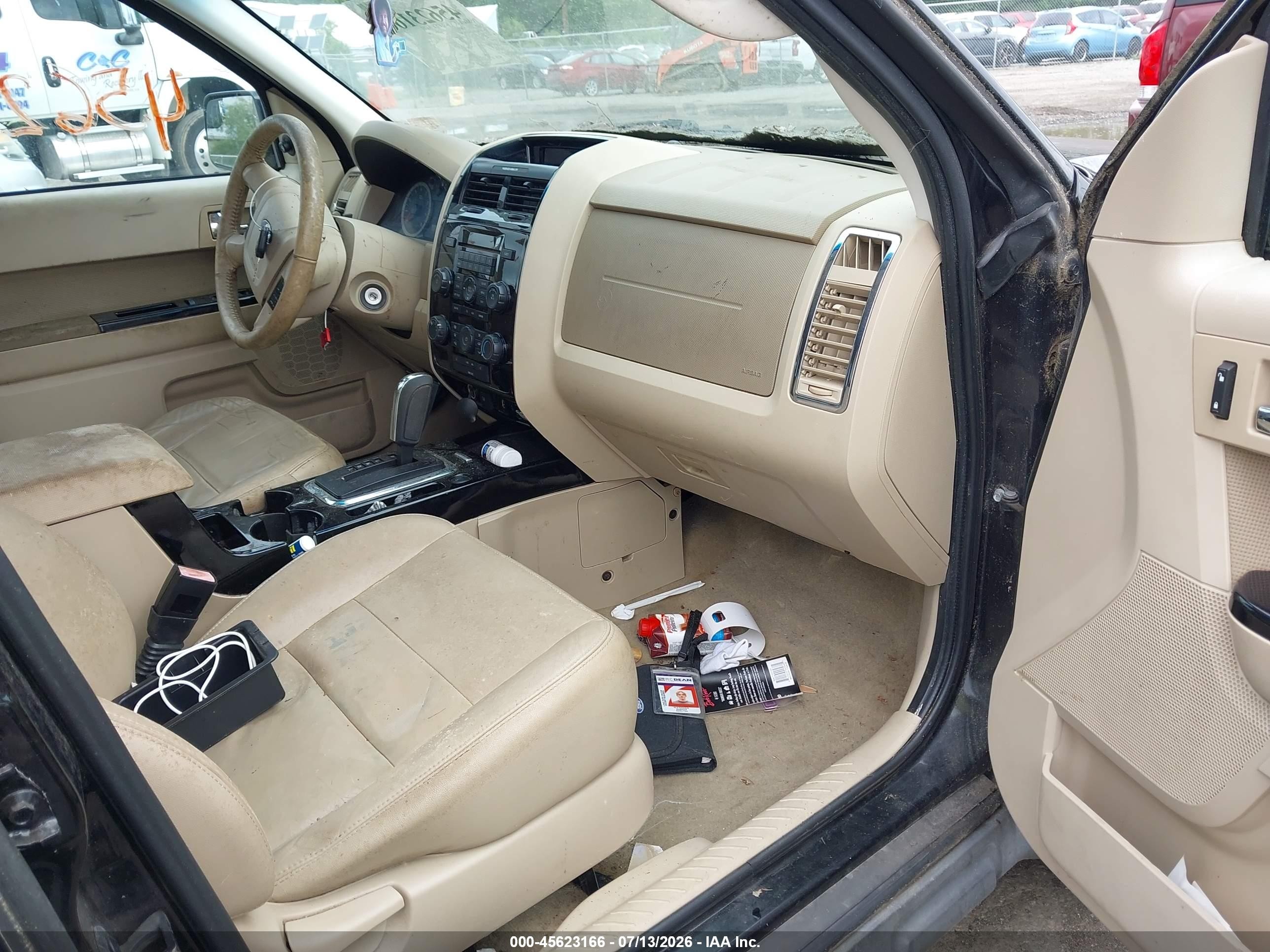 2012 Ford Escape Limited Black vin: 1FMCU0E73CKB82983