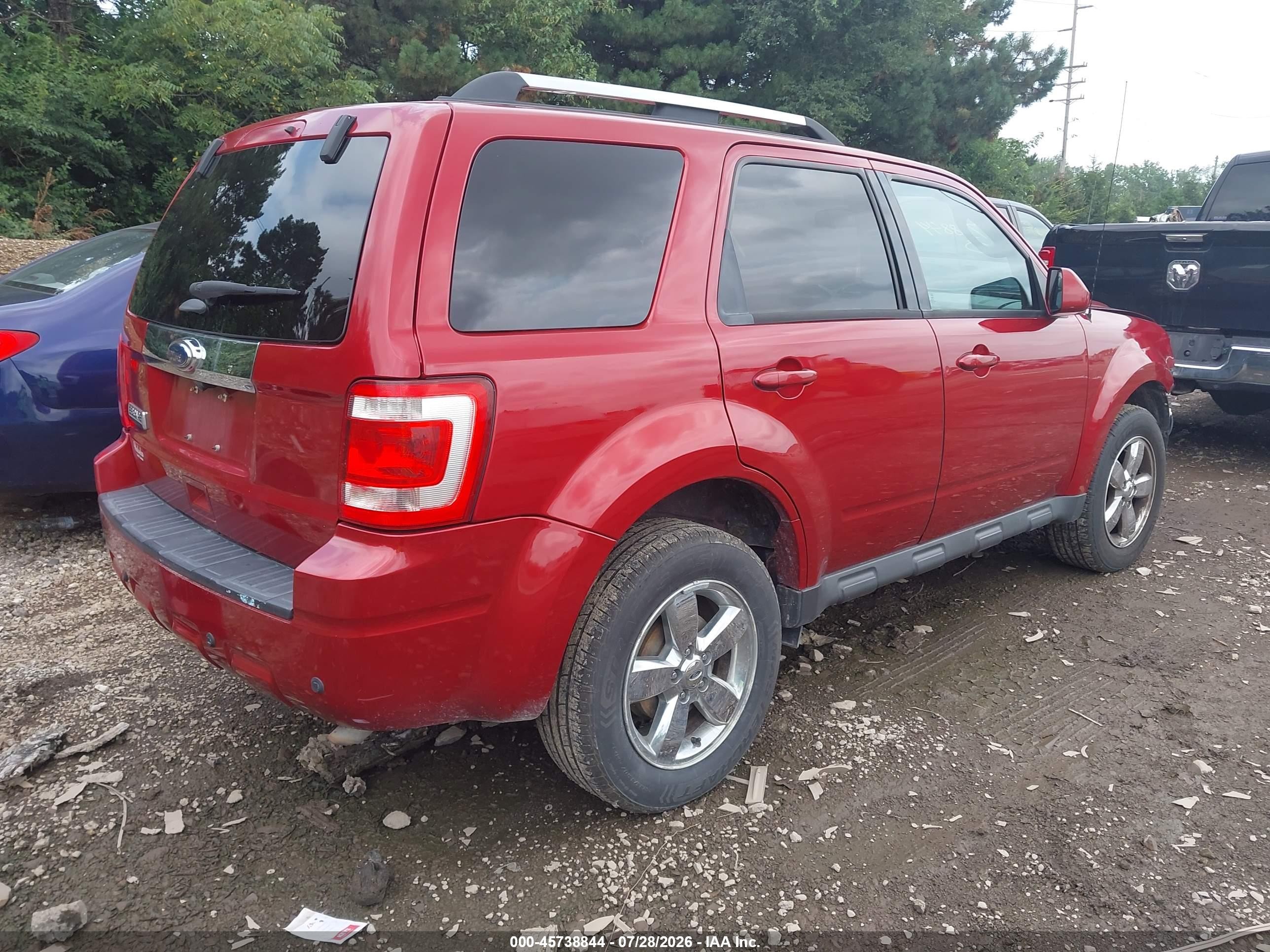 2012 Ford Escape Limited Красный vin: 1FMCU0E73CKC41725
