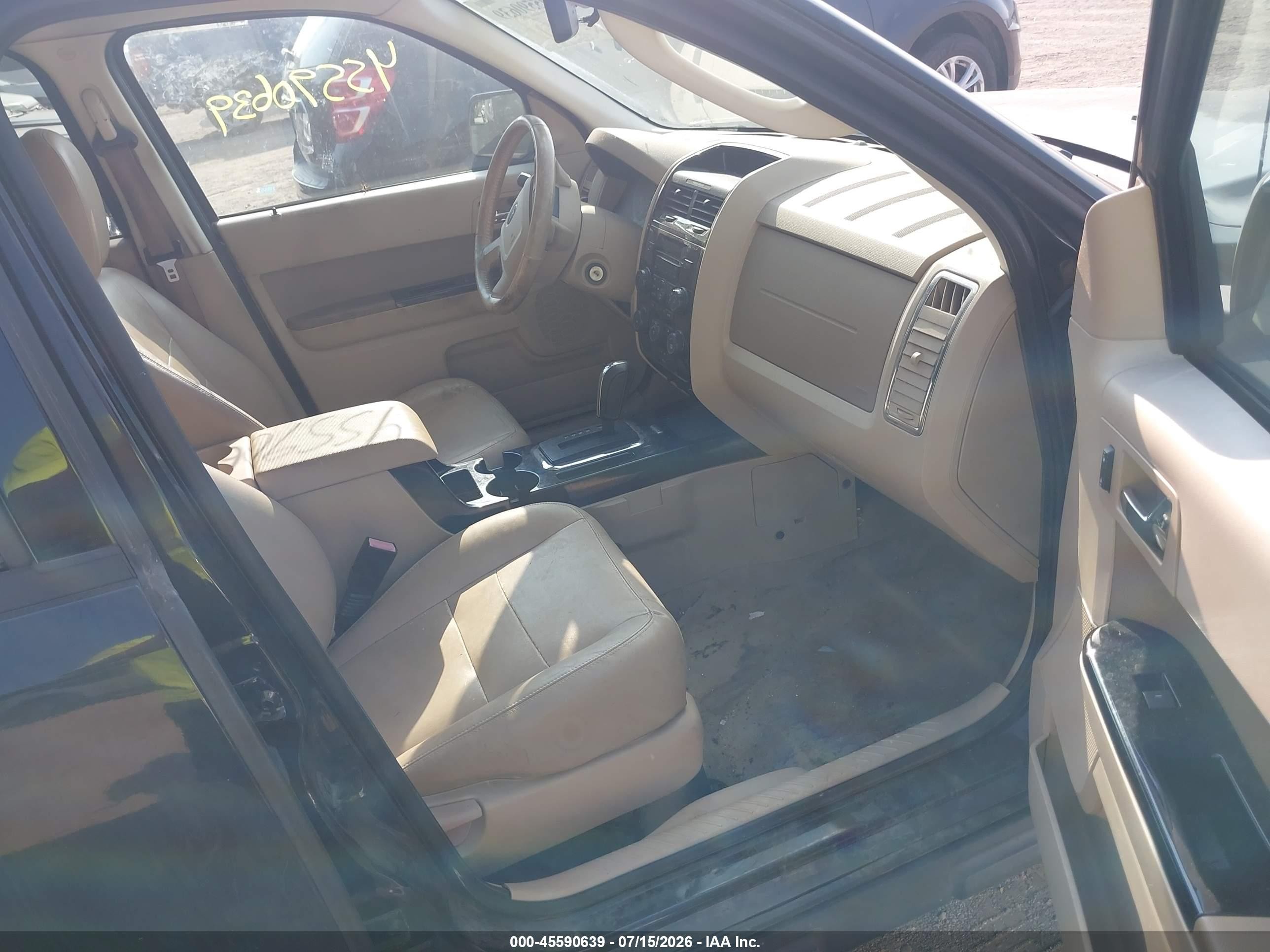 2011 Ford Escape Limited Черный vin: 1FMCU0E74BKA92093