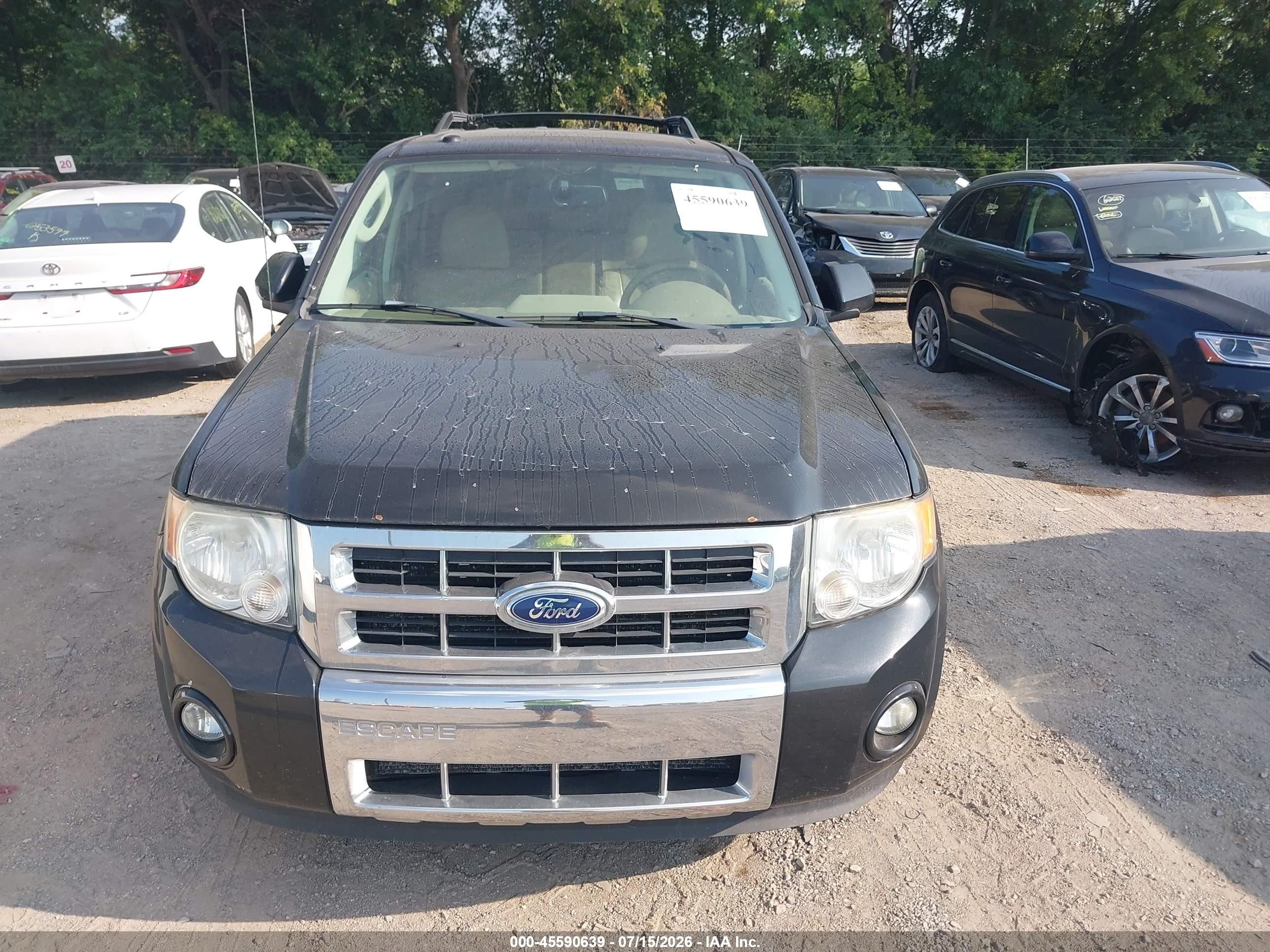 2011 Ford Escape Limited Черный vin: 1FMCU0E74BKA92093
