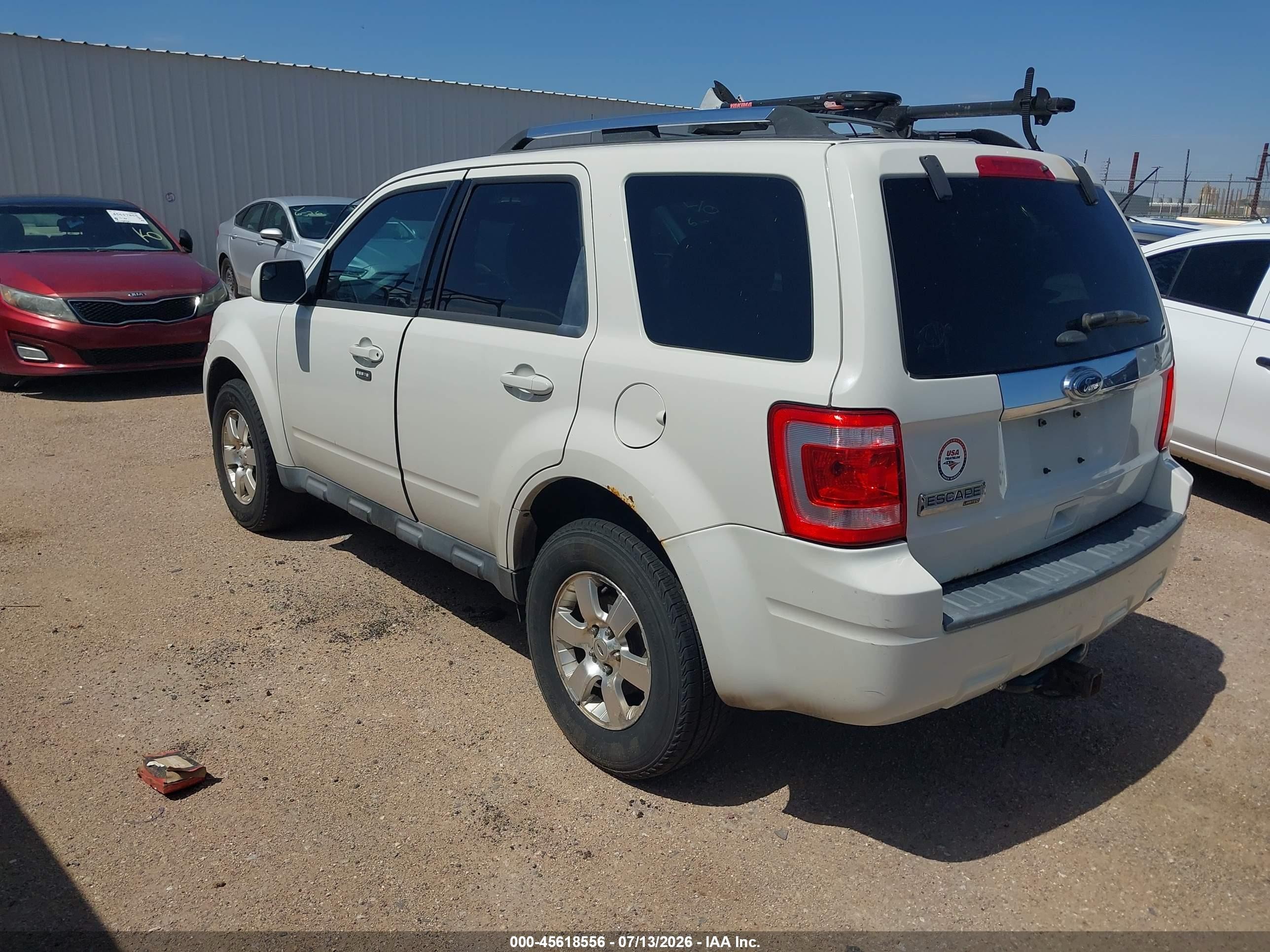 2011 Ford Escape Limited White vin: 1FMCU0E75BKB81848