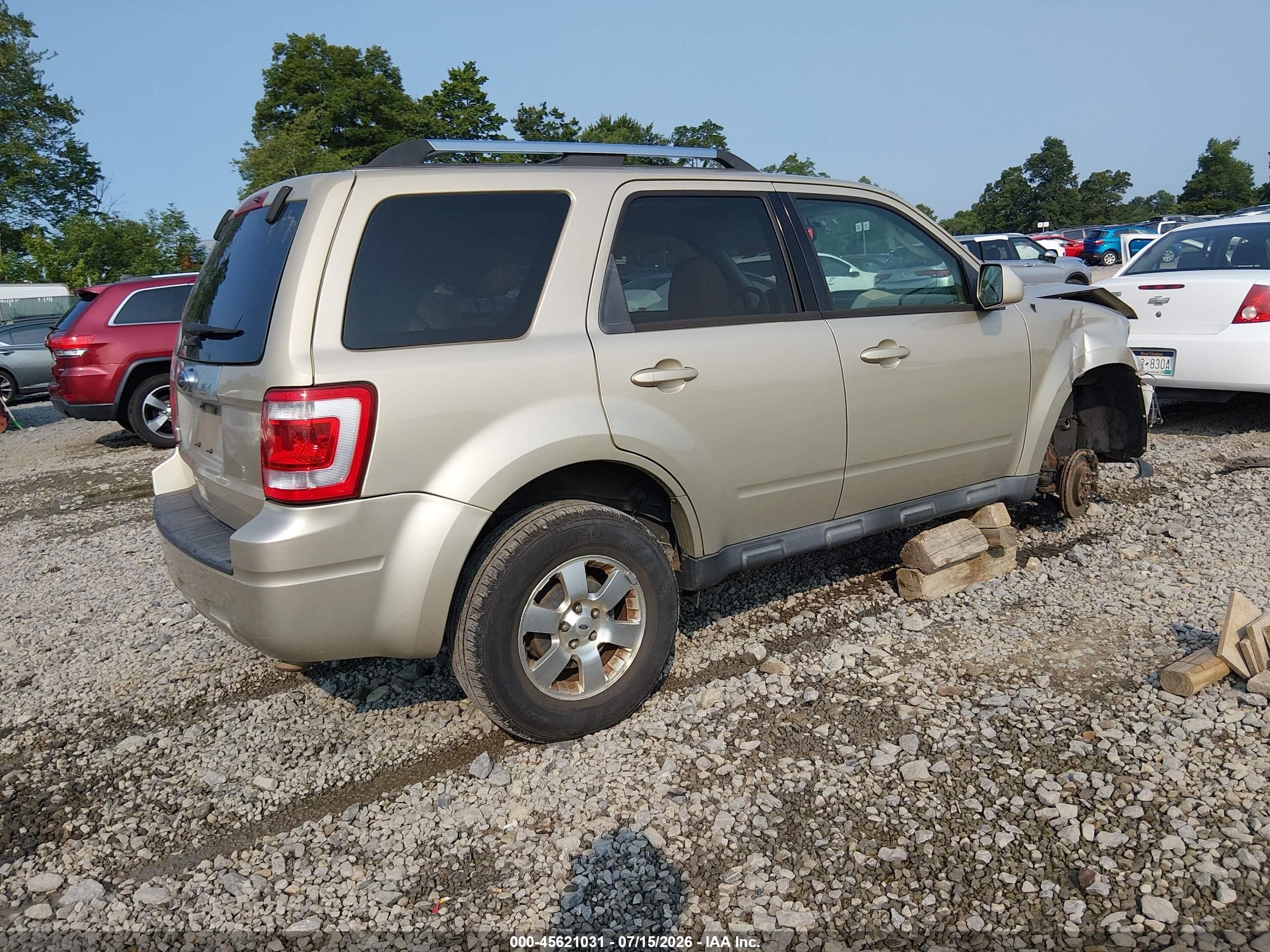 2012 Ford Escape Limited Золотой vin: 1FMCU0E75CKC37191