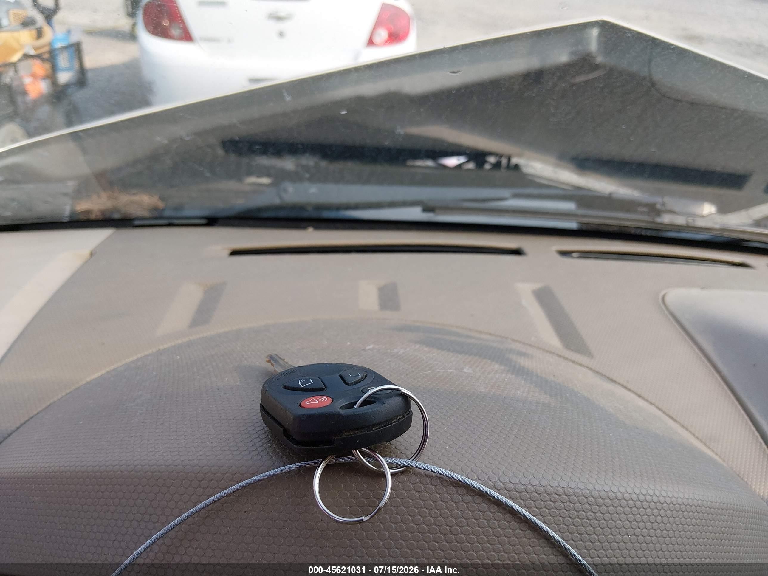 2012 Ford Escape Limited Золотой vin: 1FMCU0E75CKC37191