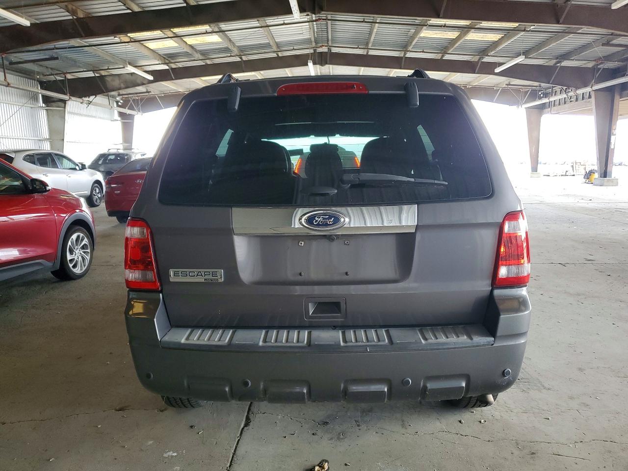 2012 Ford Escape Limited Gray vin: 1FMCU0E76CKC09061