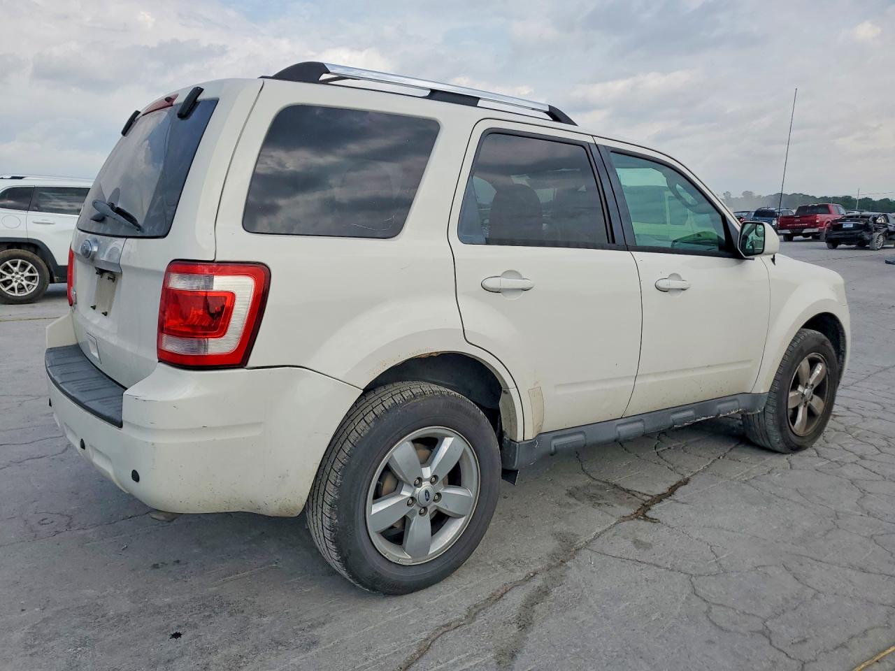 2012 Ford Escape Limited White vin: 1FMCU0E77CKB11205