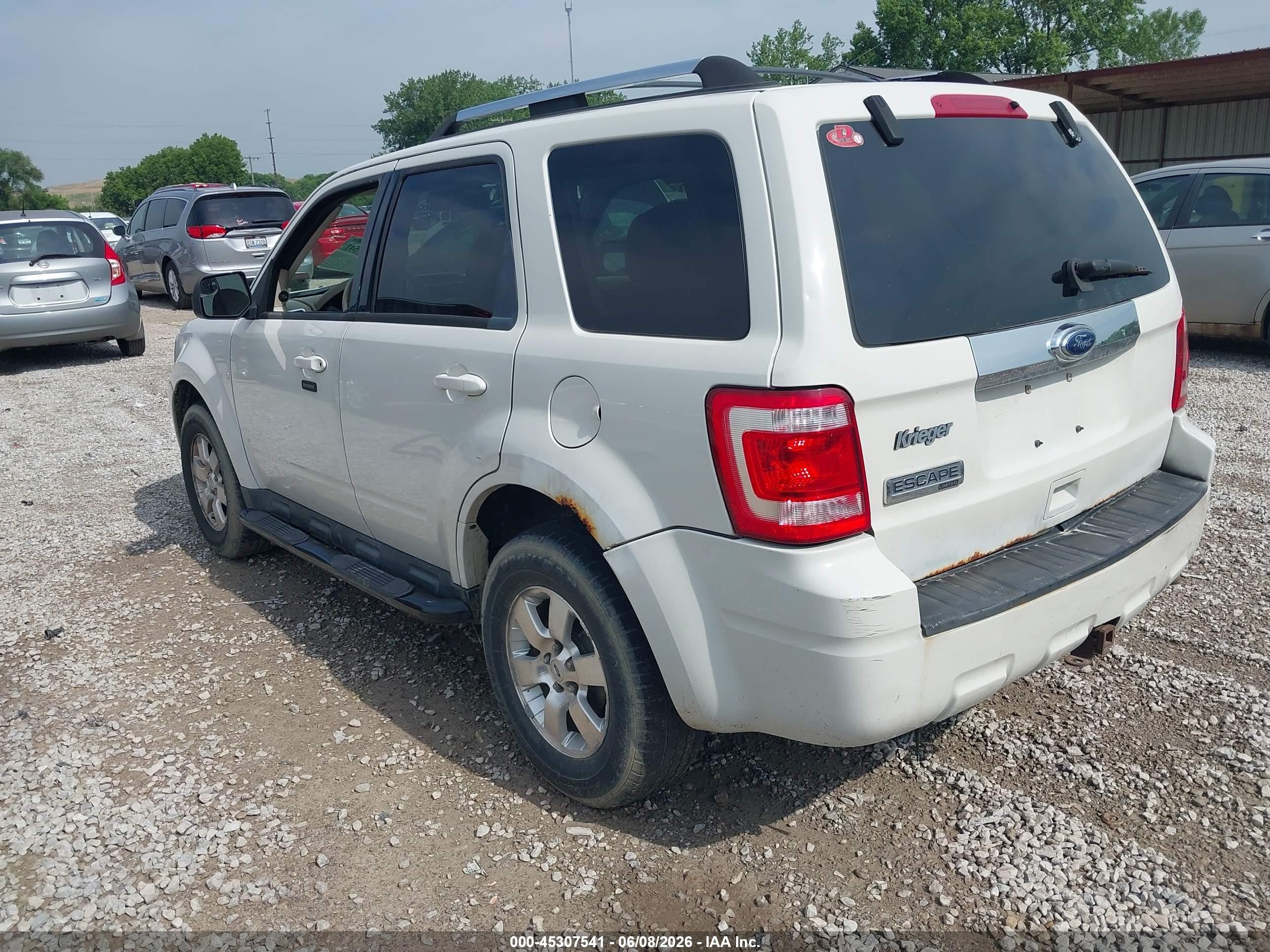 2011 Ford Escape Limited White vin: 1FMCU0E78BKA32298