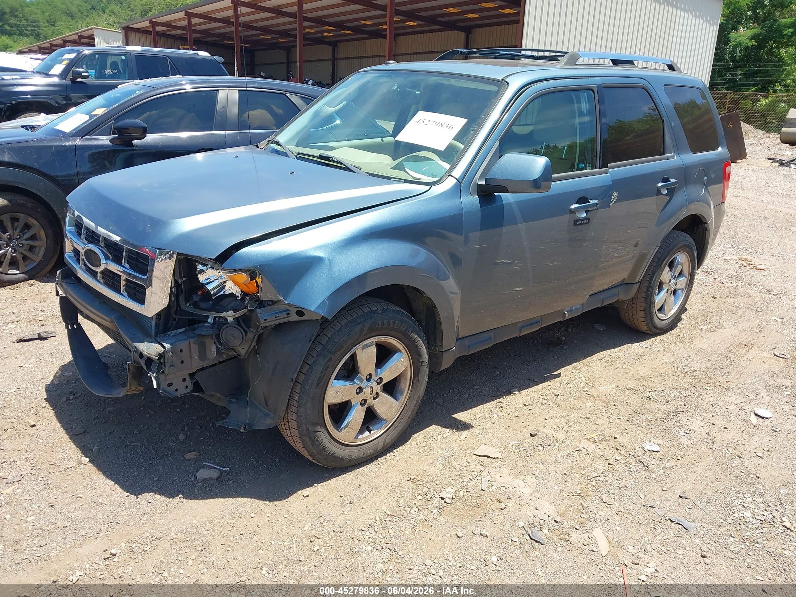 2011 Ford Escape Limited Blue vin: 1FMCU0E78BKB33132