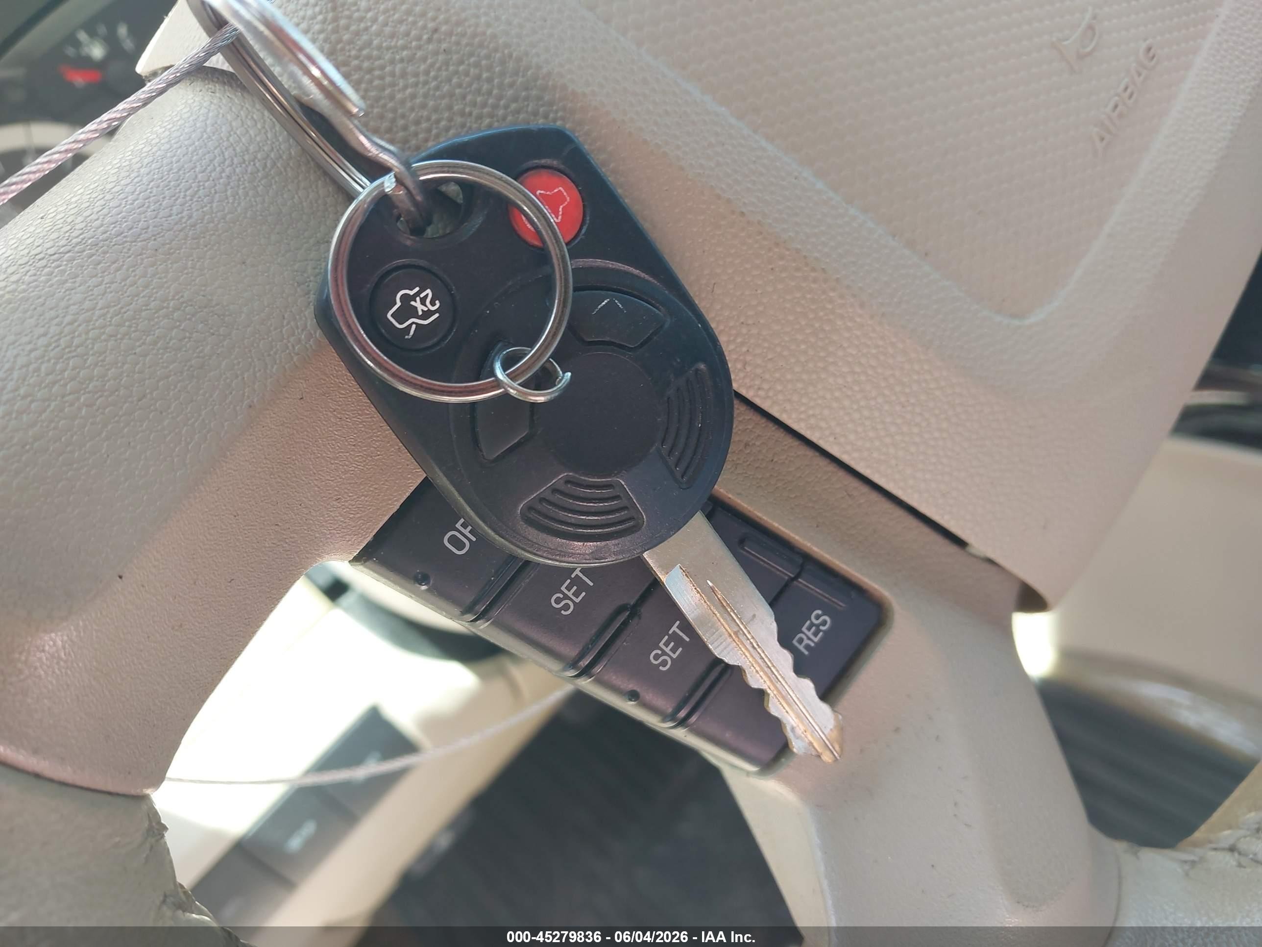 2011 Ford Escape Limited Blue vin: 1FMCU0E78BKB33132