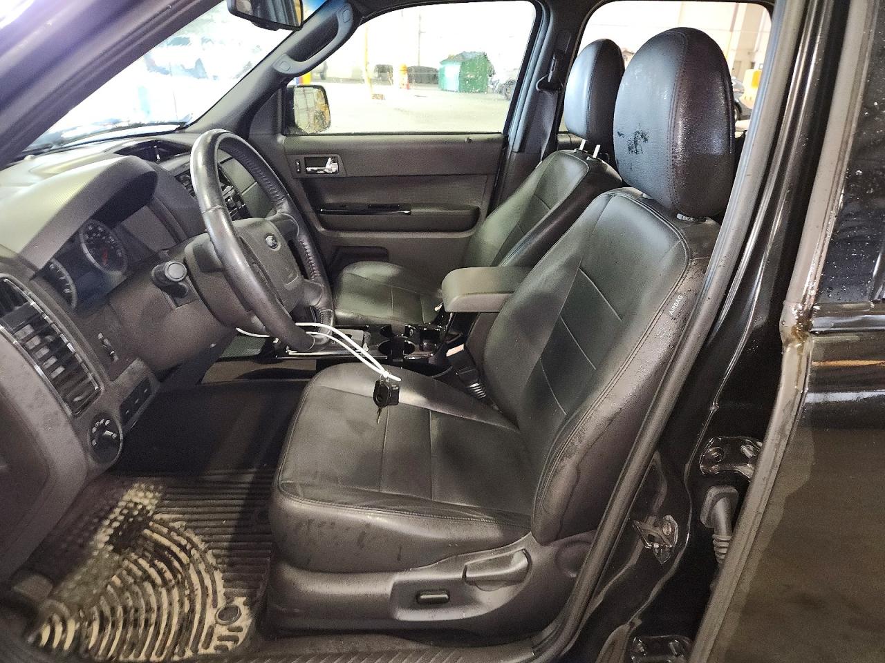 2011 Ford Escape Limited Black vin: 1FMCU0E78BKB38654