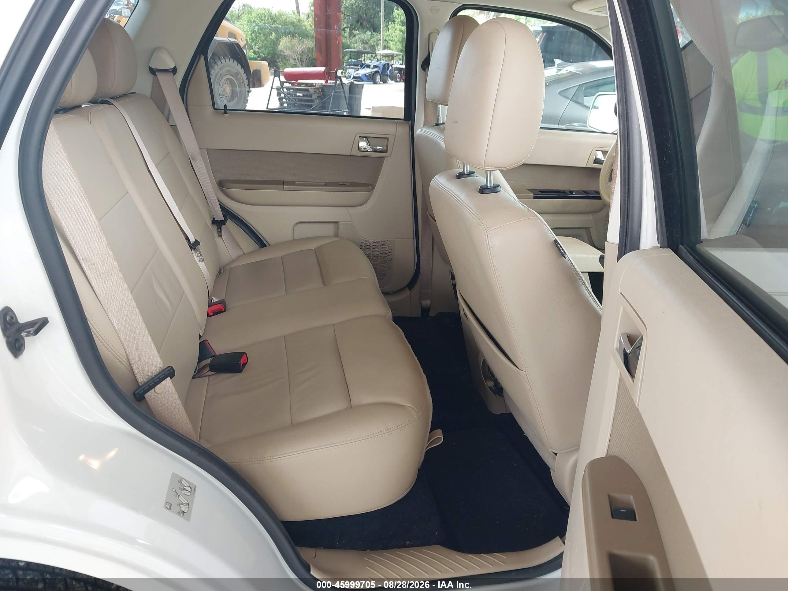 2012 Ford Escape Limited White vin: 1FMCU0E79CKB00545