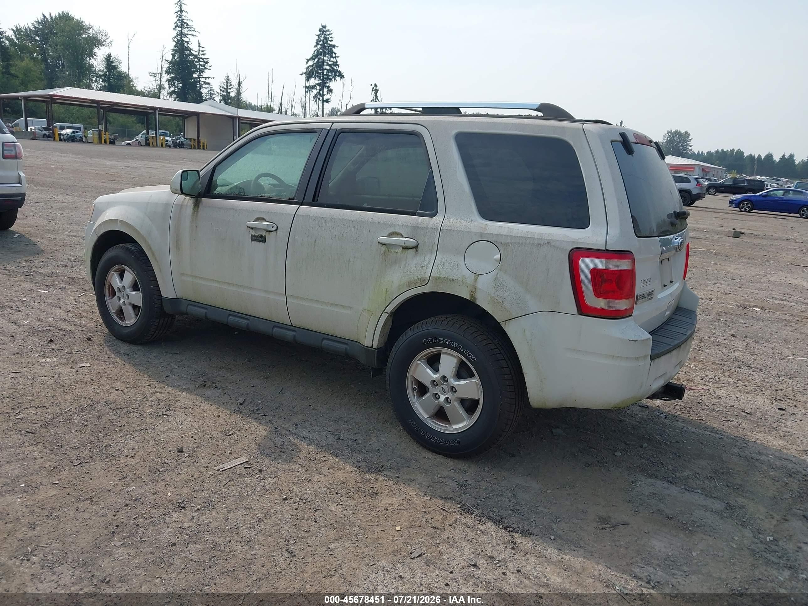 2012 Ford Escape Limited White vin: 1FMCU0E79CKB11836