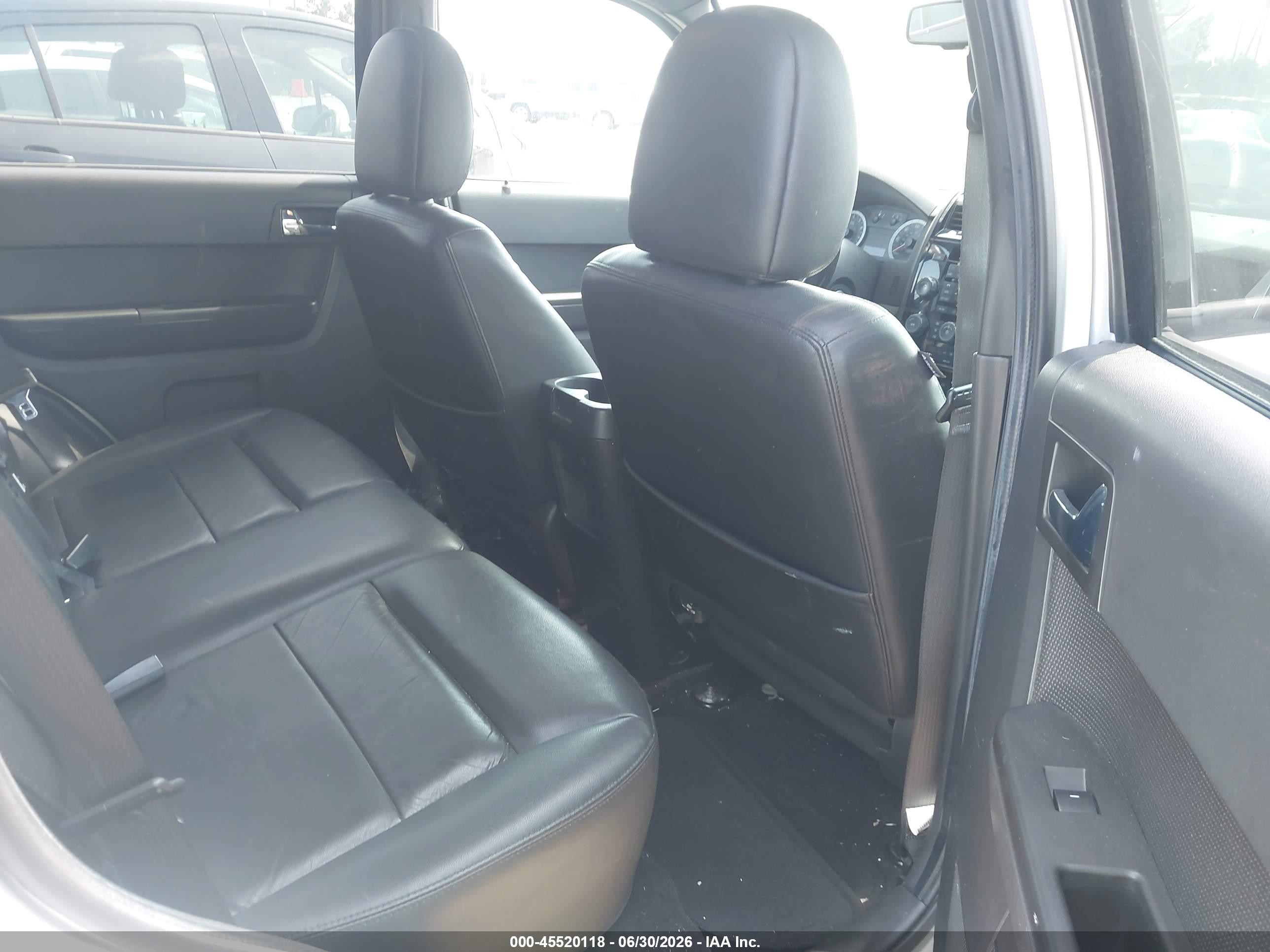 2012 Ford Escape Limited Silver vin: 1FMCU0E79CKB77688