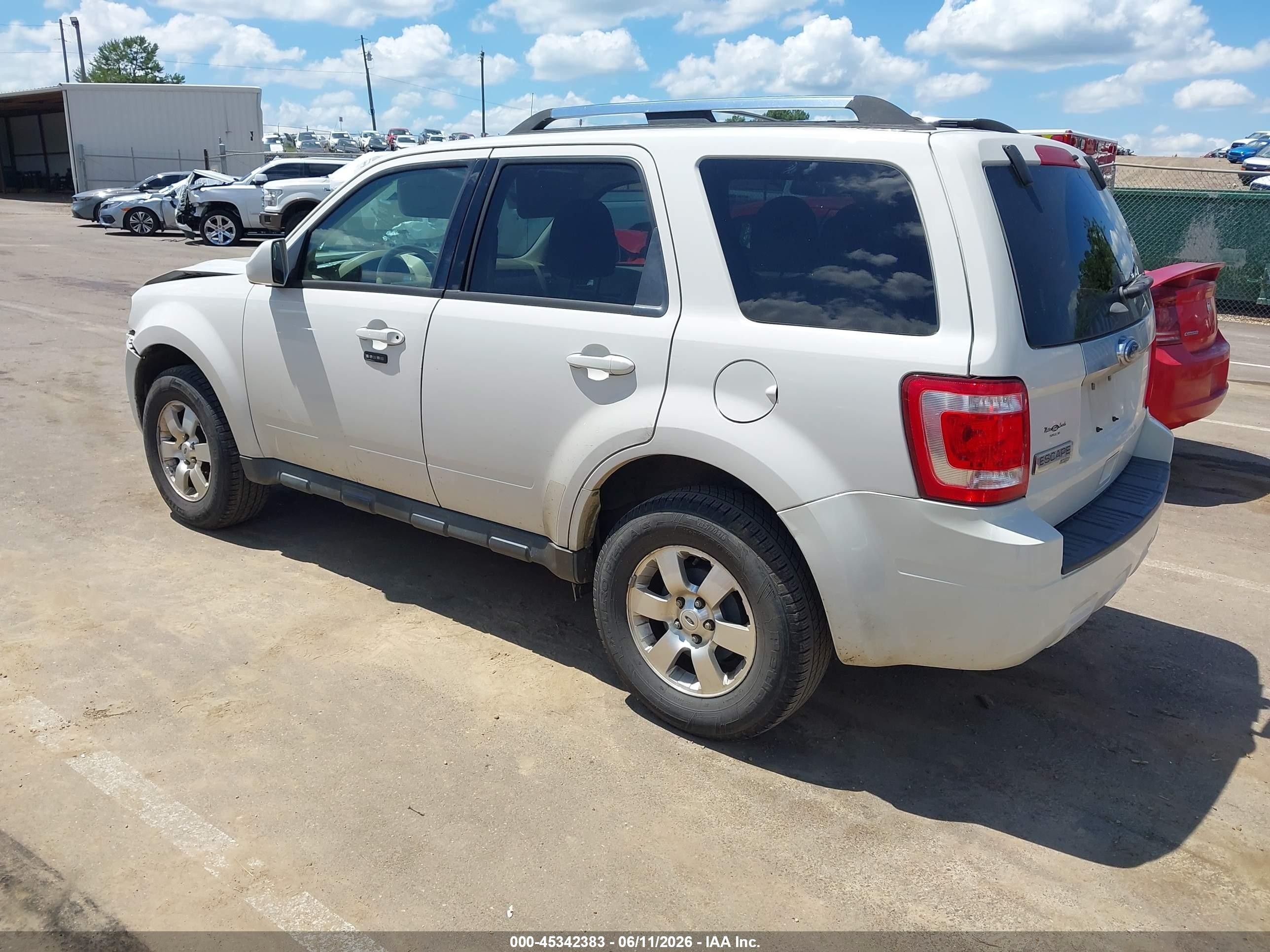 2012 Ford Escape Limited Белый vin: 1FMCU0E79CKC36187