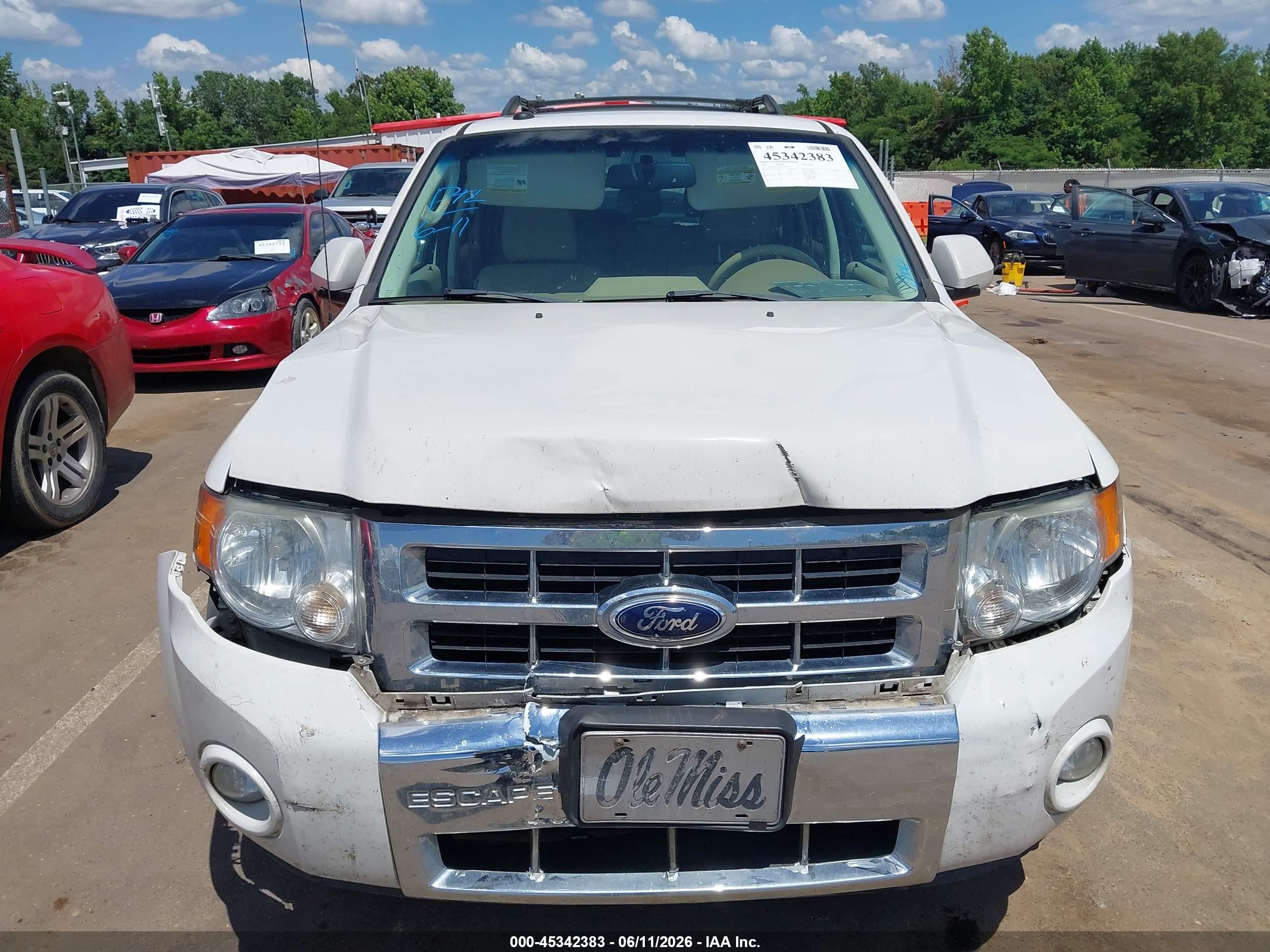 2012 Ford Escape Limited Белый vin: 1FMCU0E79CKC36187