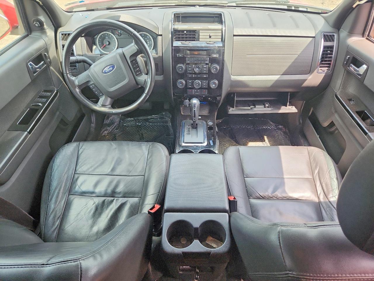 2012 Ford Escape Limited Красный vin: 1FMCU0E79CKC80352
