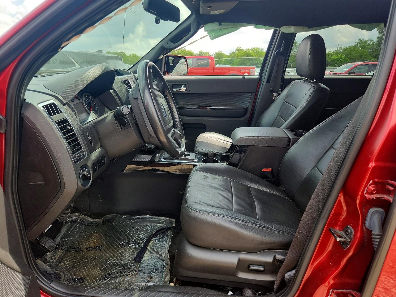 2012 Ford Escape Limited Красный vin: 1FMCU0E79CKC80352