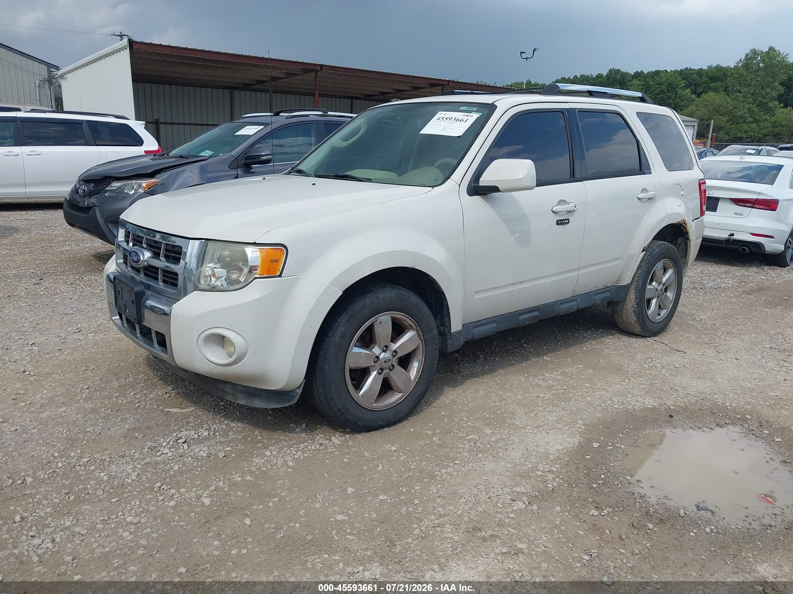 2012 Ford Escape Limited White vin: 1FMCU0E7XCKA13544