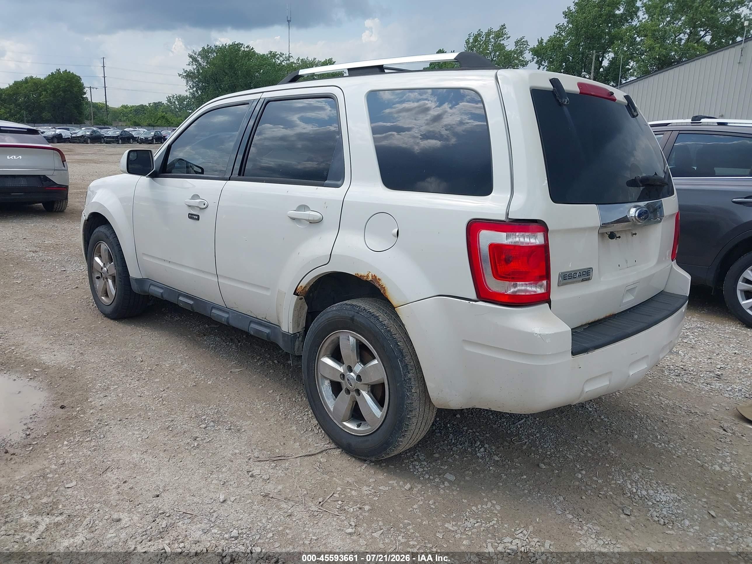 2012 Ford Escape Limited White vin: 1FMCU0E7XCKA13544