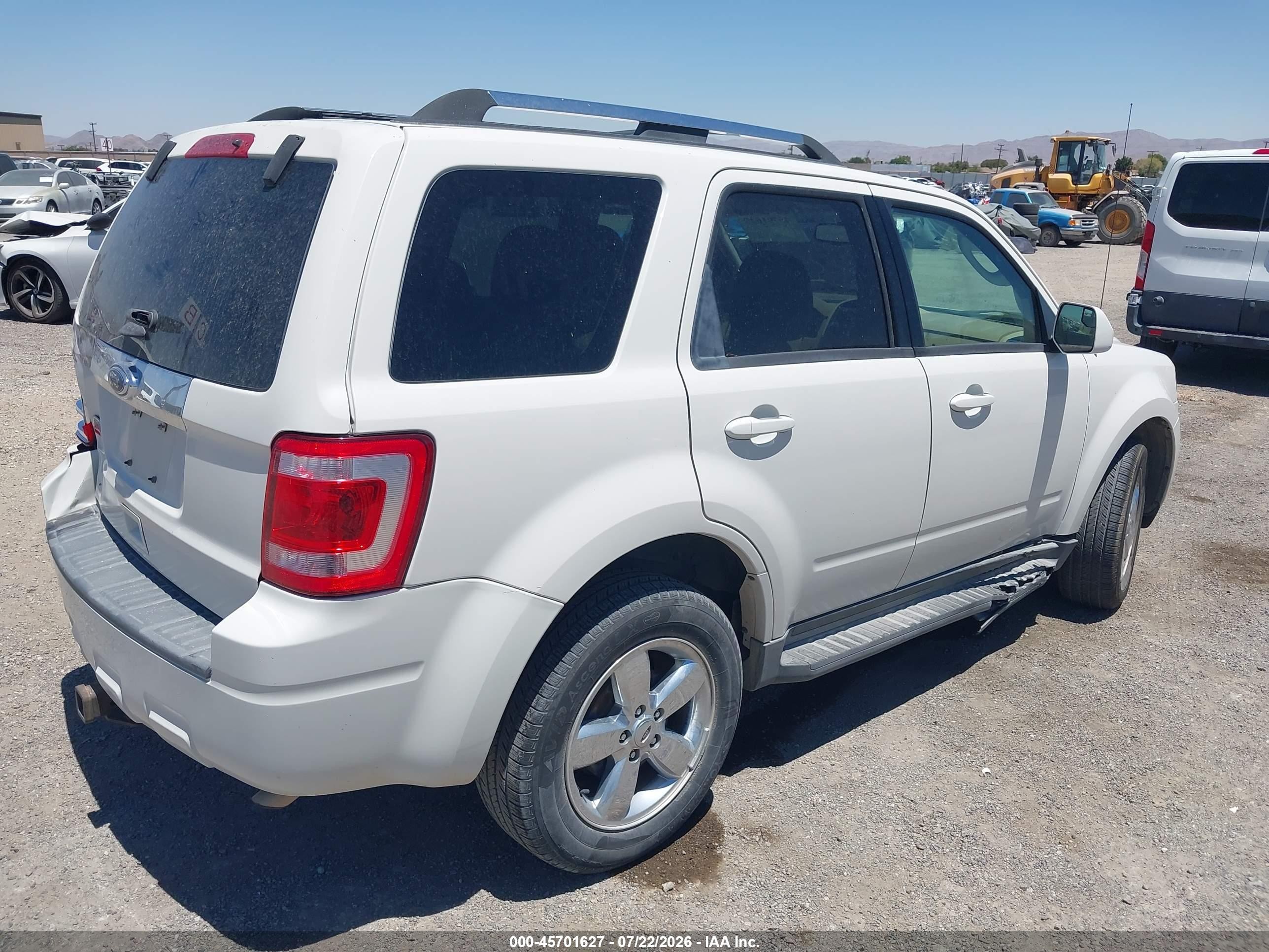 2012 Ford Escape Limited White vin: 1FMCU0E7XCKA65207