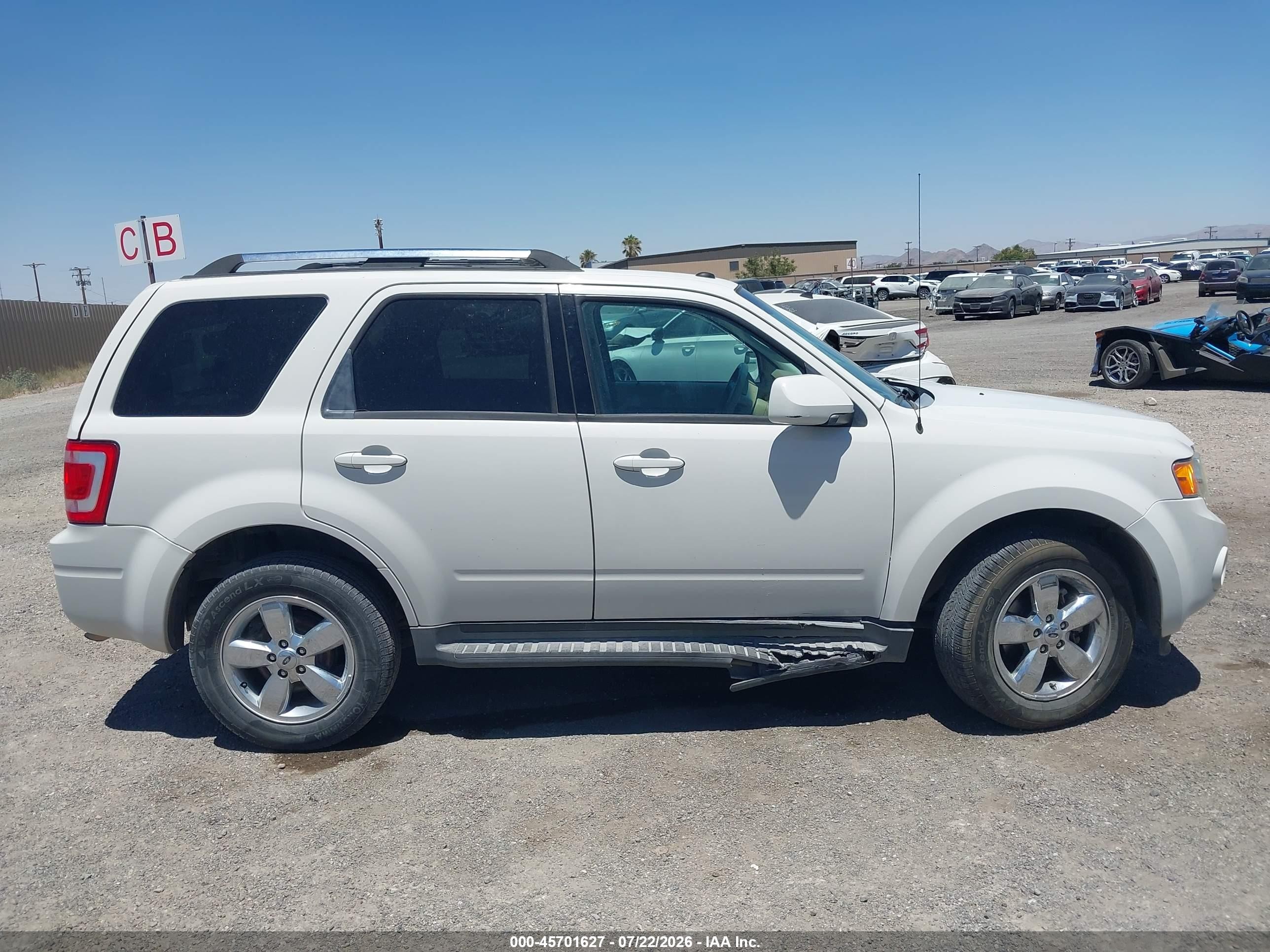 2012 Ford Escape Limited White vin: 1FMCU0E7XCKA65207